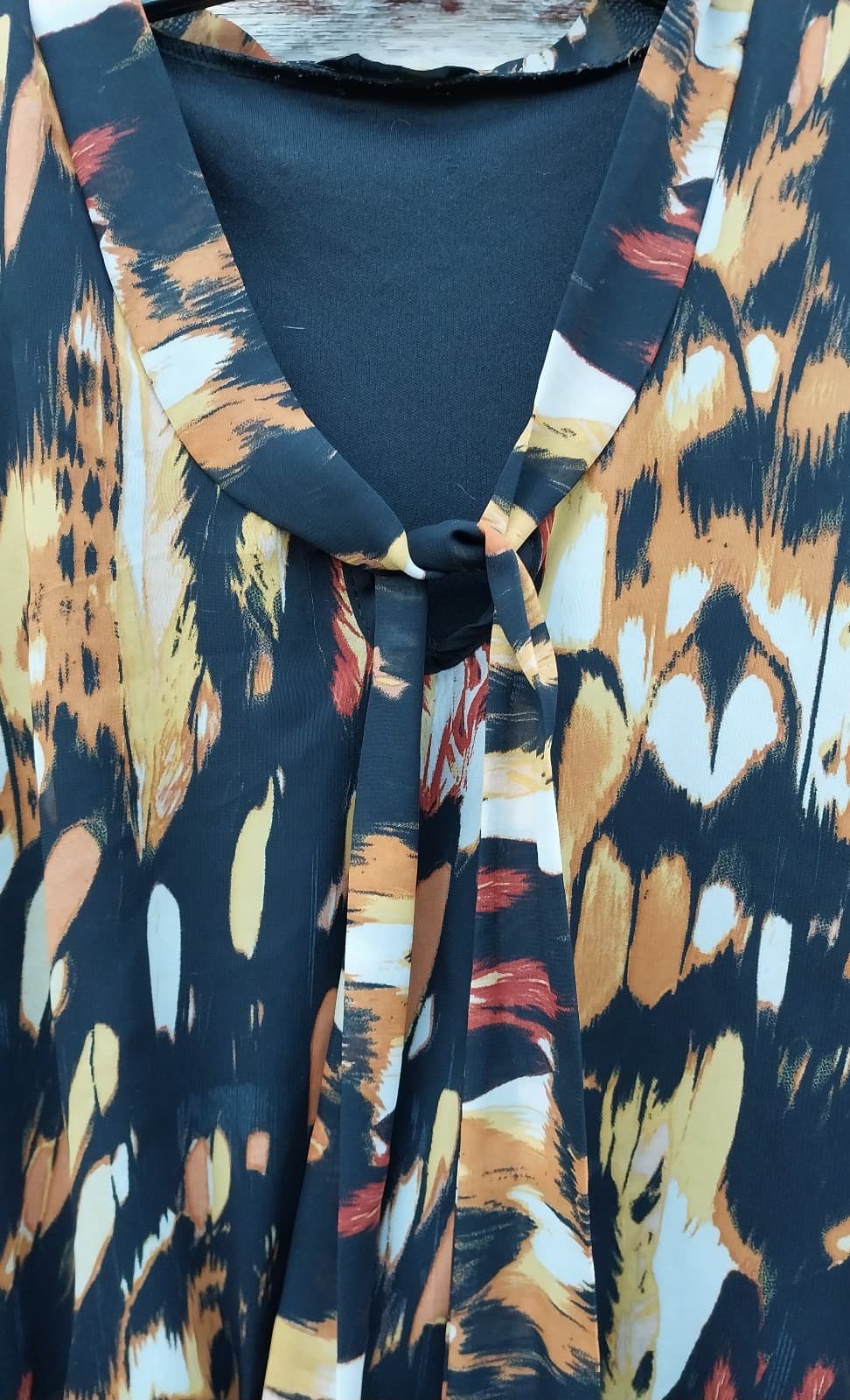 Internacionale Multi Neutral Colored Dress. Size 16 - Thumbnail 3