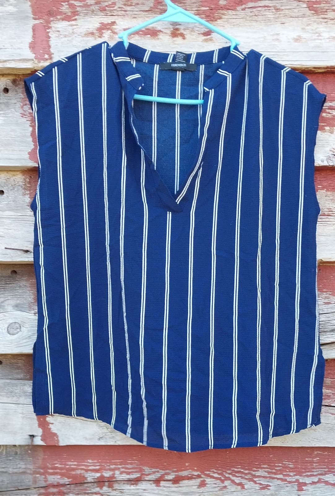 Forever 21 Blue & White Sleeveless Top. Size Small - Image 1