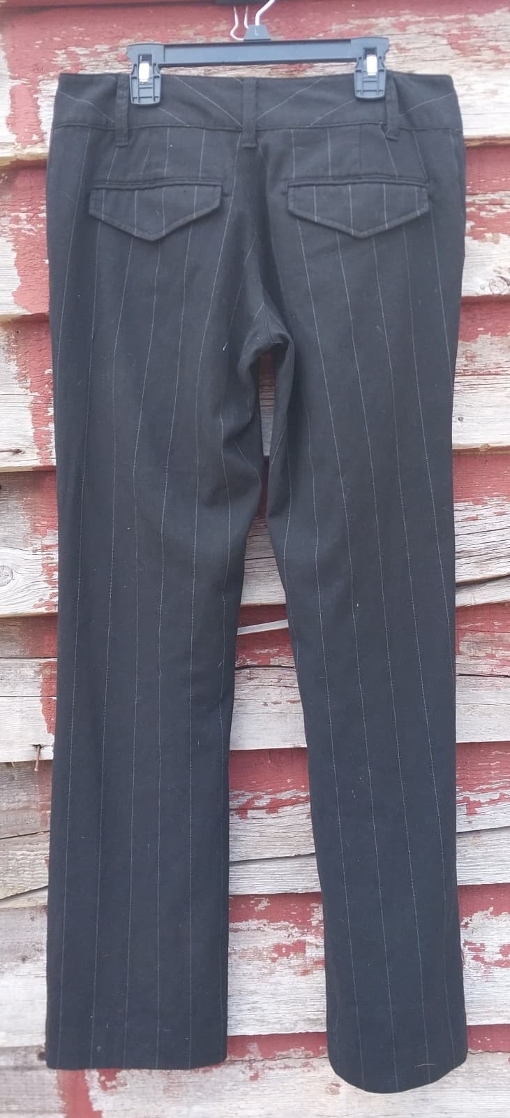 Old Navy Black Pin Strip, Just Below Waist Pants. Size 6 Regular - Thumbnail 2