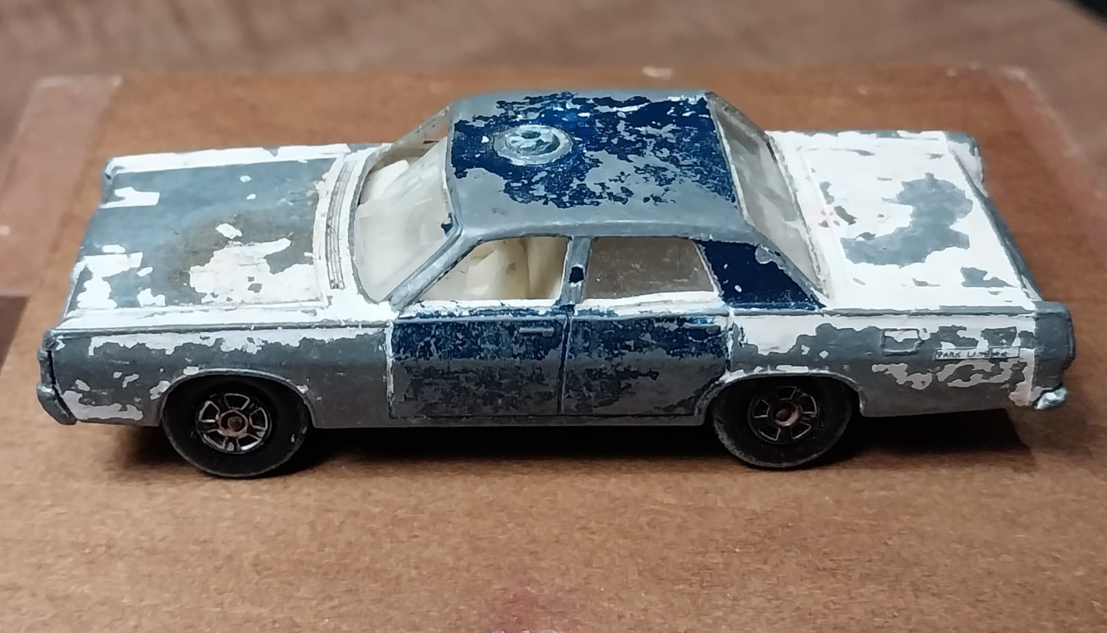 MATCHBOX Restoration No.55d Mercury Police car 1968 - Thumbnail 3