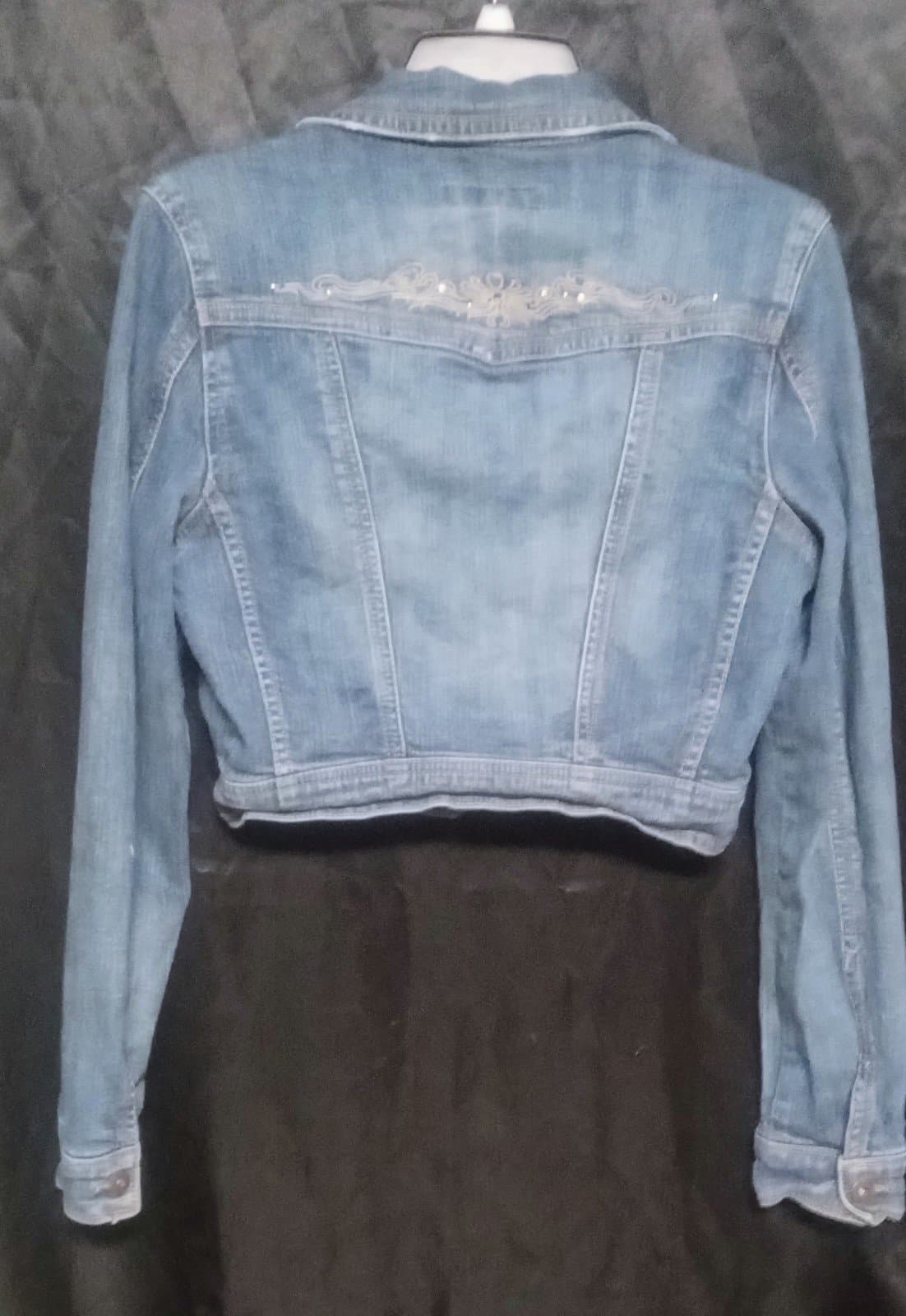 Paris Blues Women's Vintage Blue Jean Jacket With Embellishment - Thumbnail 4