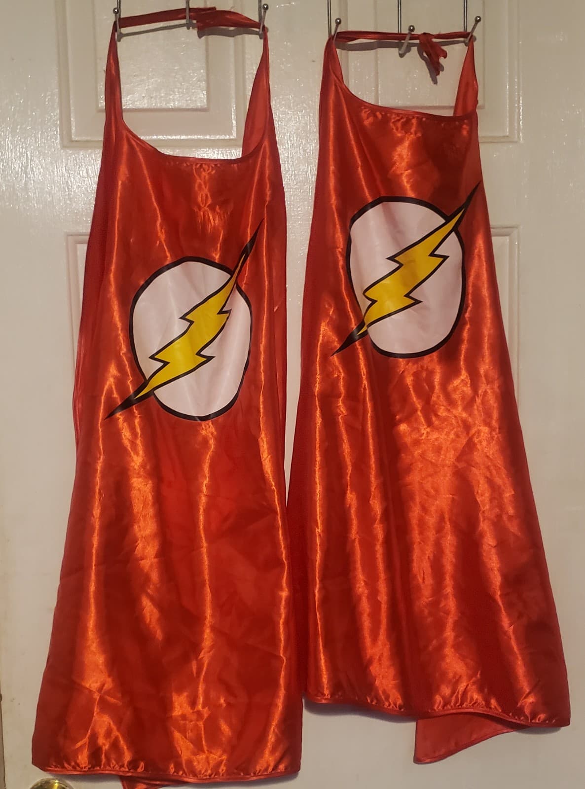 2 Six Flags Flash Capes - Size Youth Superhero - Image 1