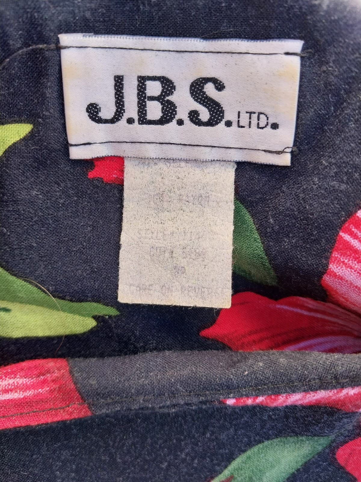 J.B.S. LTD Long Floral Design Short Sleeve Dress. Size Medium - Thumbnail 7