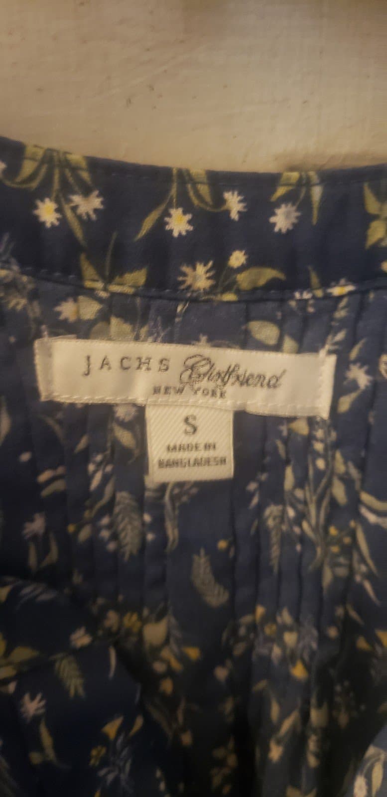 Jachs Girlfriend Blouse Top 3/4 Sleeves NWT Small Button Down - Thumbnail 2