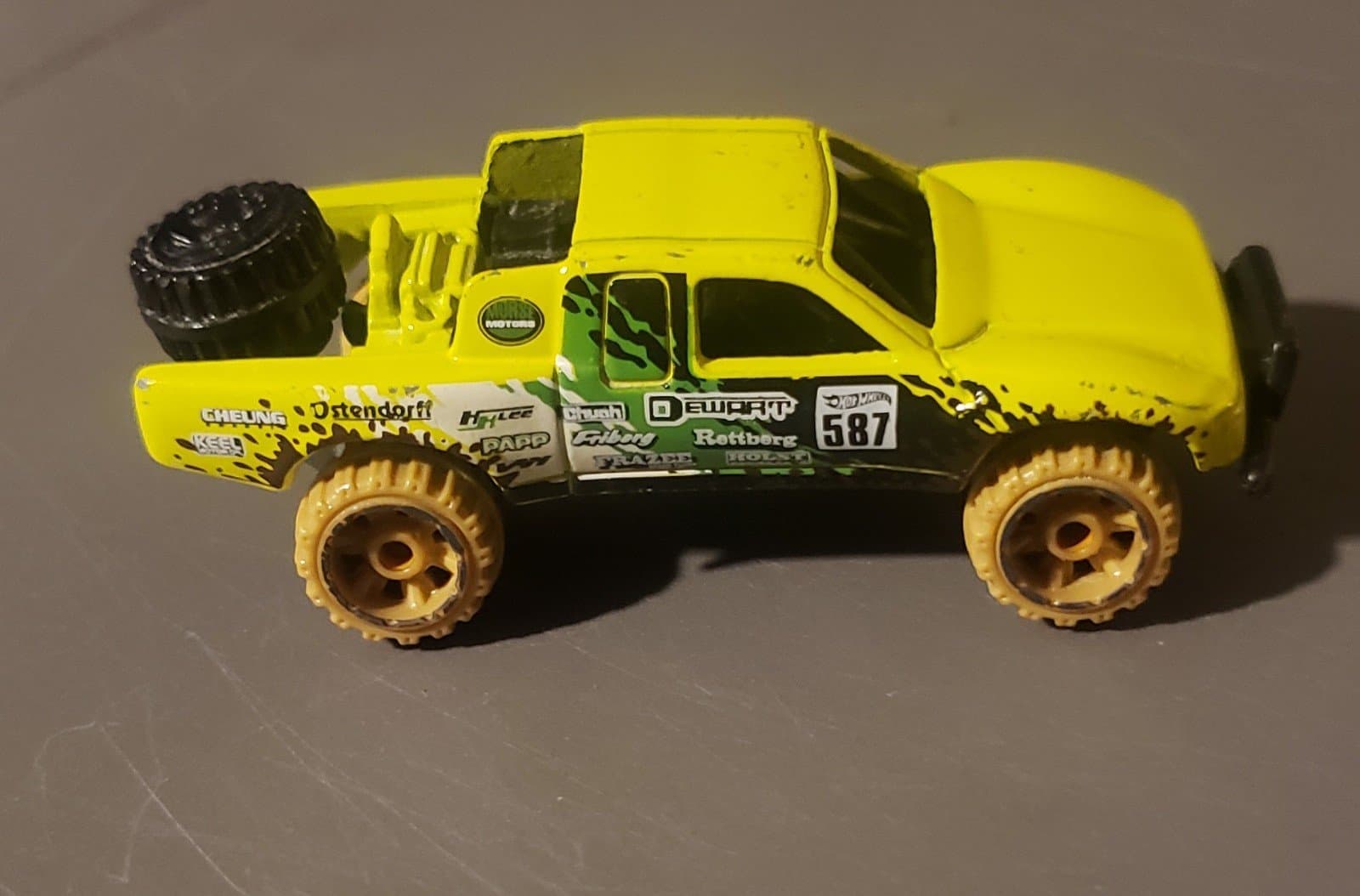 Mattel Hot Wheels 2003 Yellow Die Cast Model Metal Pick-Up Truck - Thumbnail 2