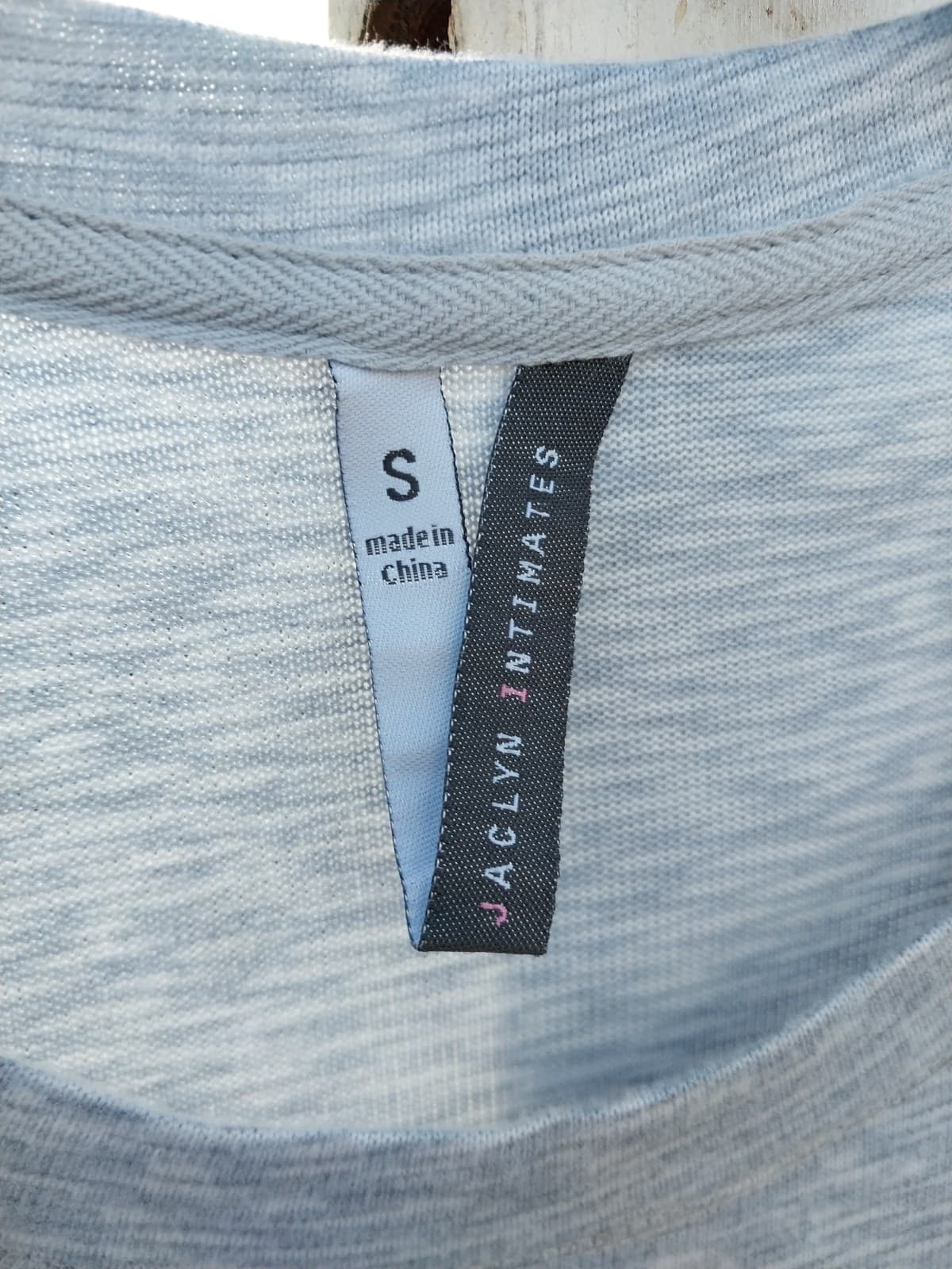 Jaclyn Intimates Sleep Shirt. Size Small - Thumbnail 2