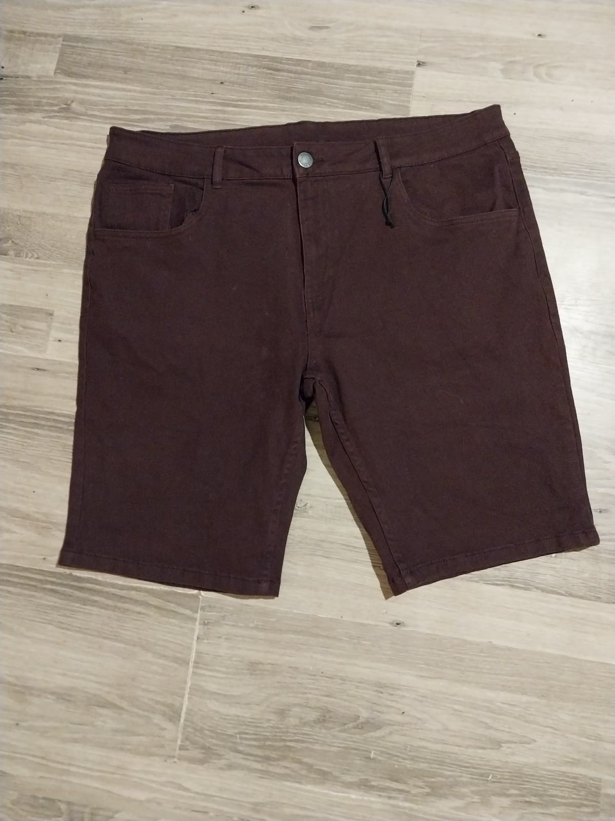 Sunrise Kingdom Men's Brown Shorts. Size 38. Never Worn. - Image 1