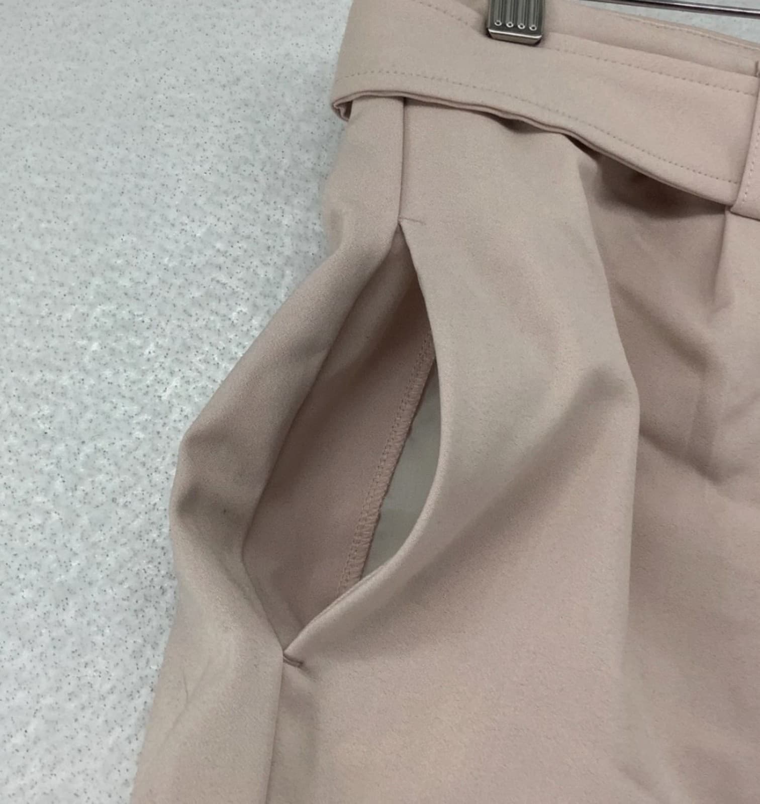 Express Womens Extreme High Rise Flat Front Belt Light Pink Shorts Size 12 - Thumbnail 3