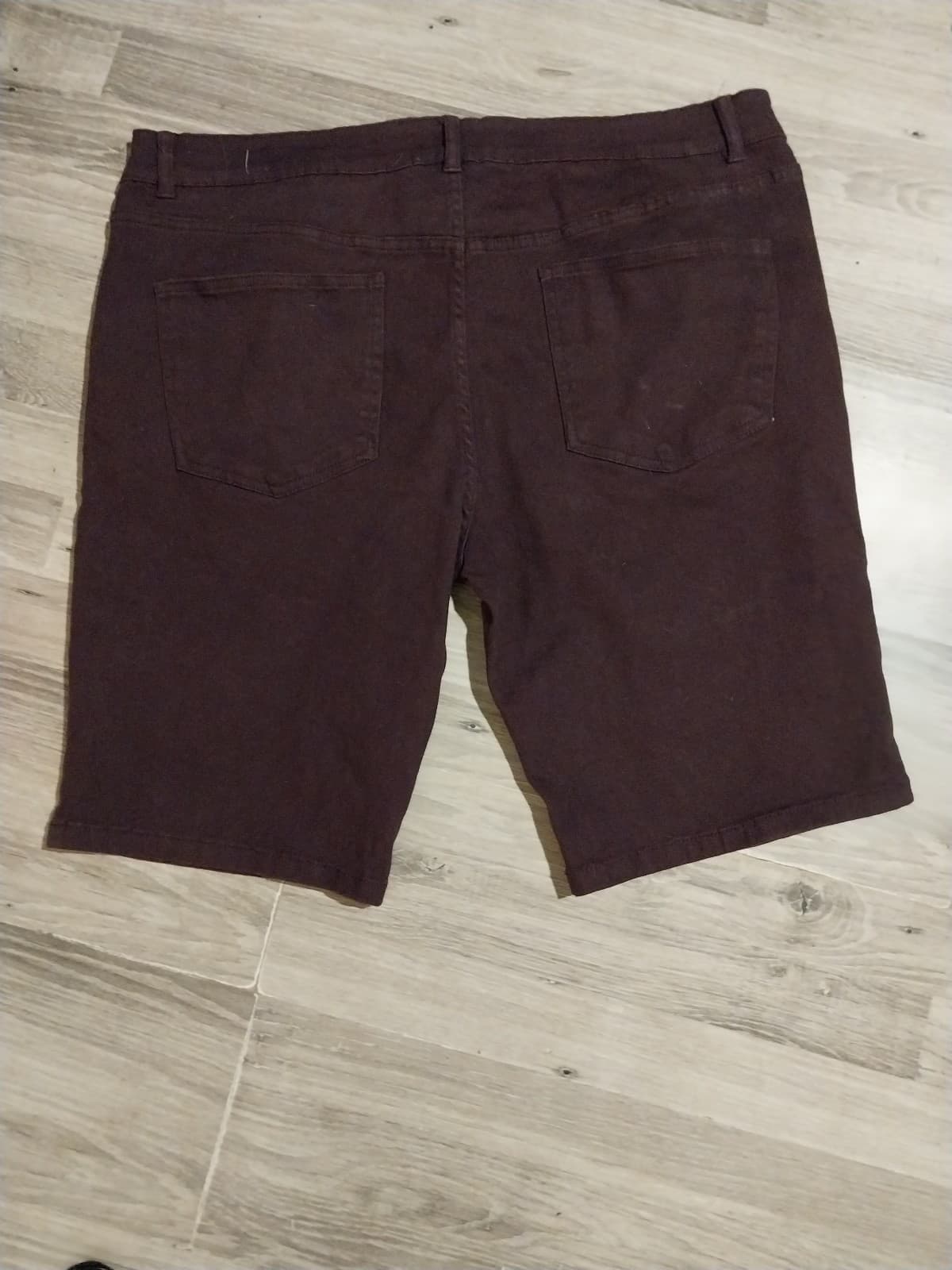 Sunrise Kingdom Men's Brown Shorts. Size 38. Never Worn. - Thumbnail 2