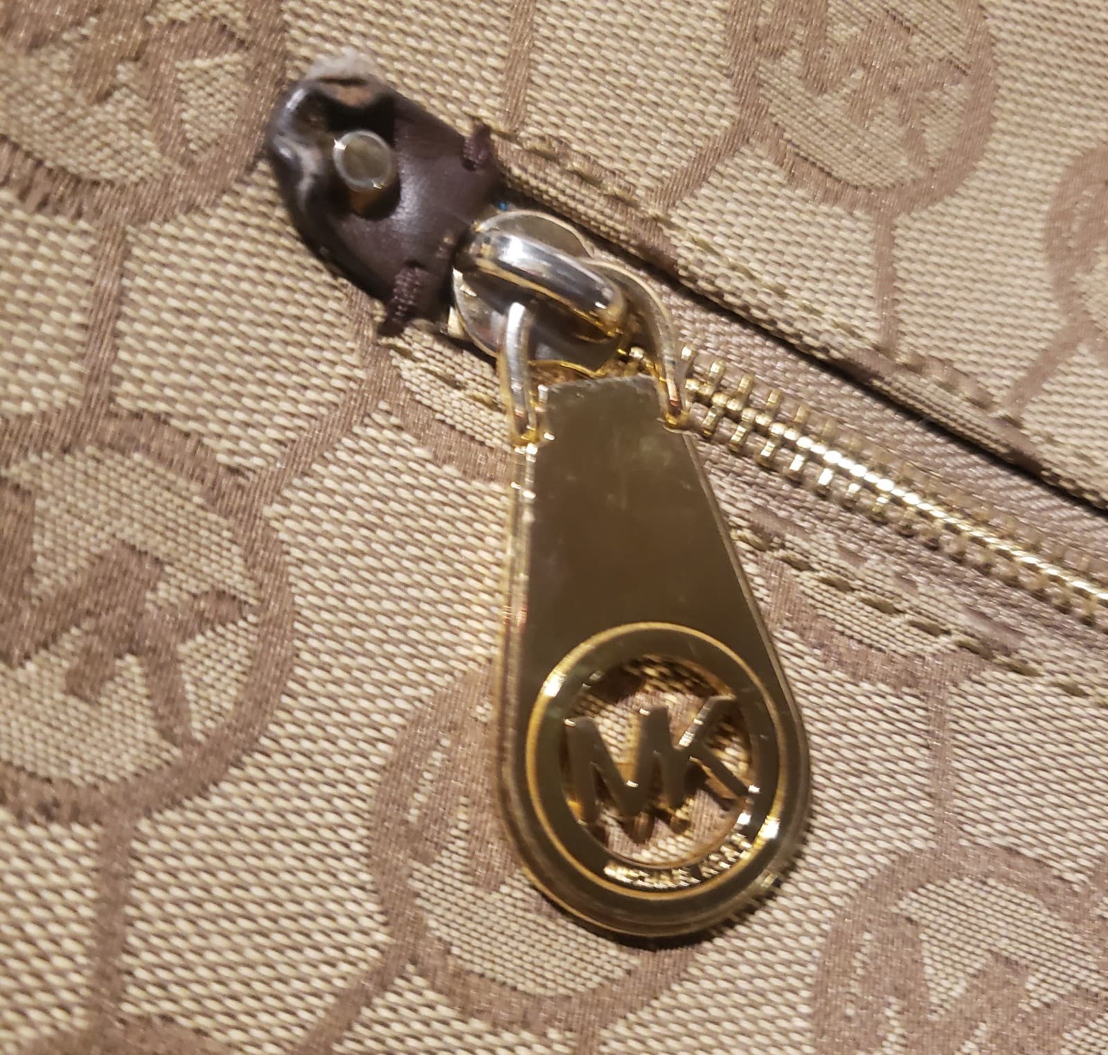 Michael Kors Handbag. Monogrammed Purse. Previously loved - Thumbnail 3