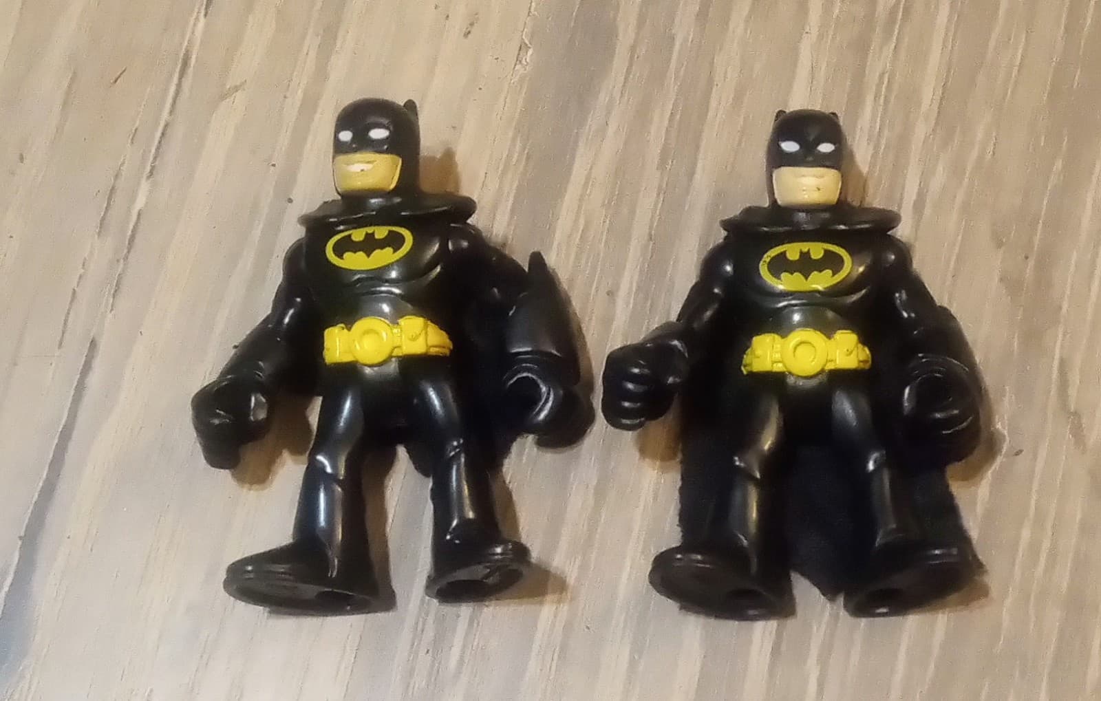 2 Batman Action Figures Imaginext DC Black Suit 2.75" - Image 1