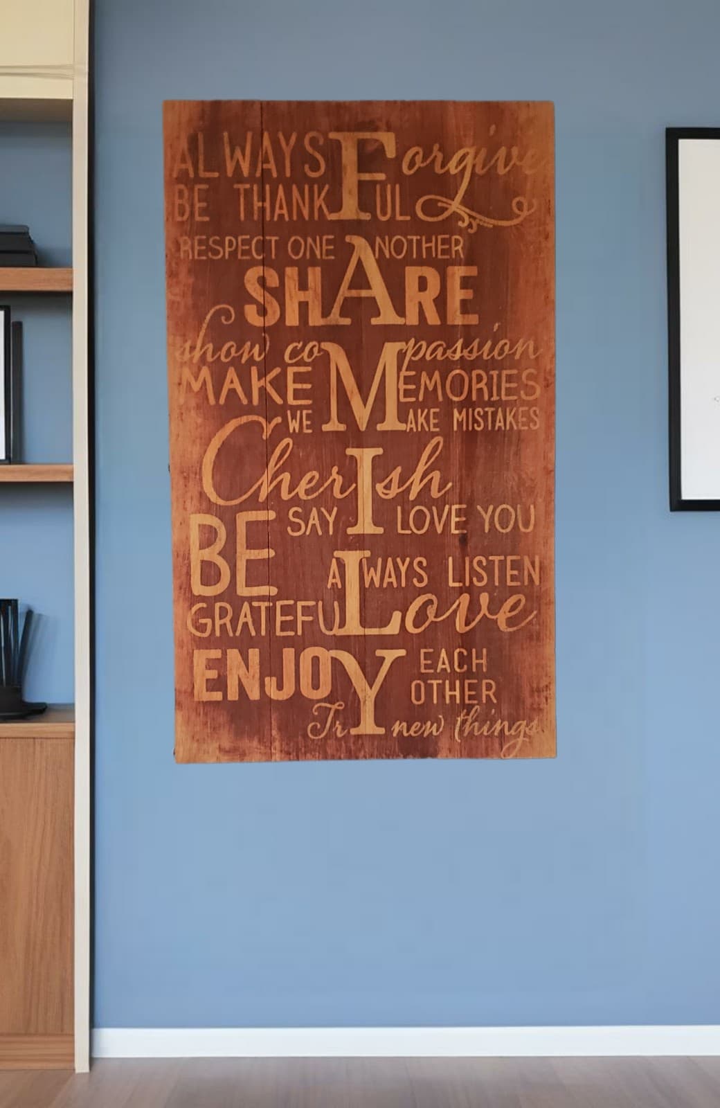 FAMILY SIGN MEASURES 14" X 25” - Image 1