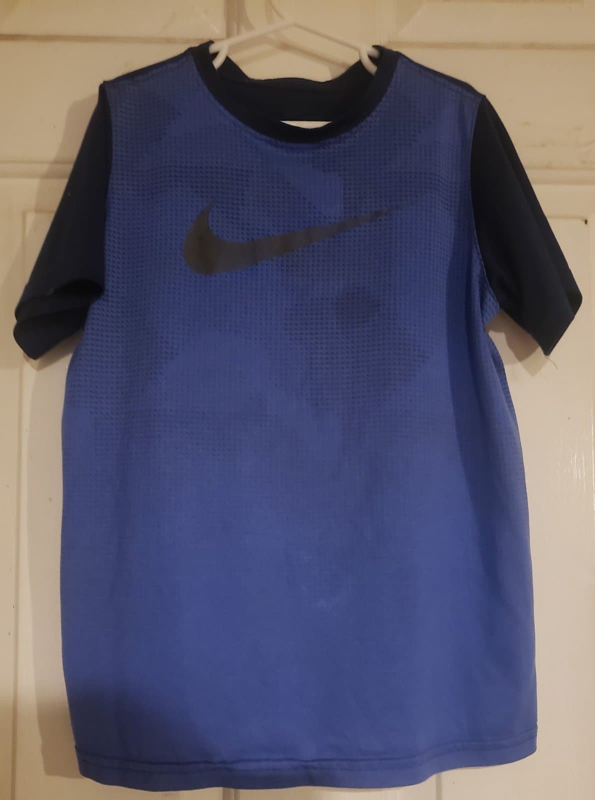 Nike Blue Shirt. Medium - Image 1