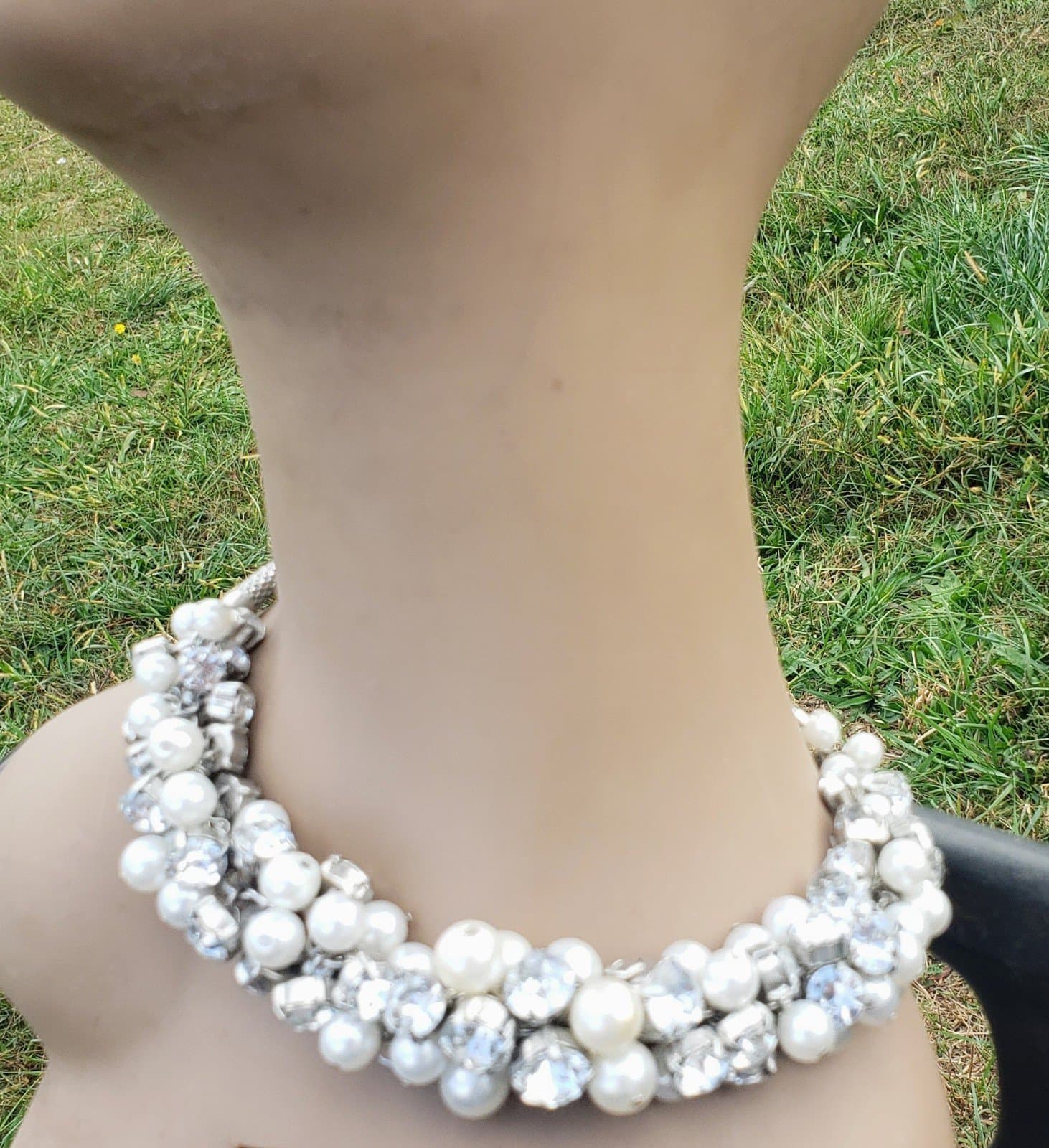 Classic Rebel Pearl & Rhinestone Twist Necklace - Image 1