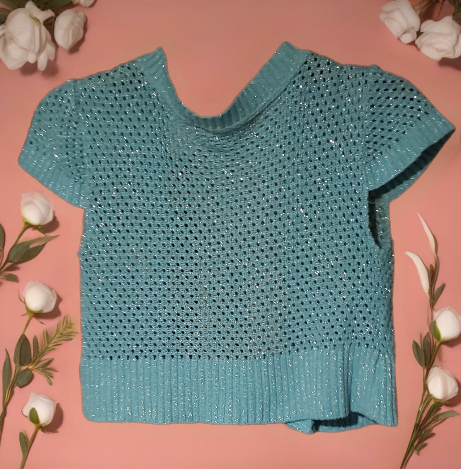 Open Weave Cropped Cardigan. Small - Thumbnail 2