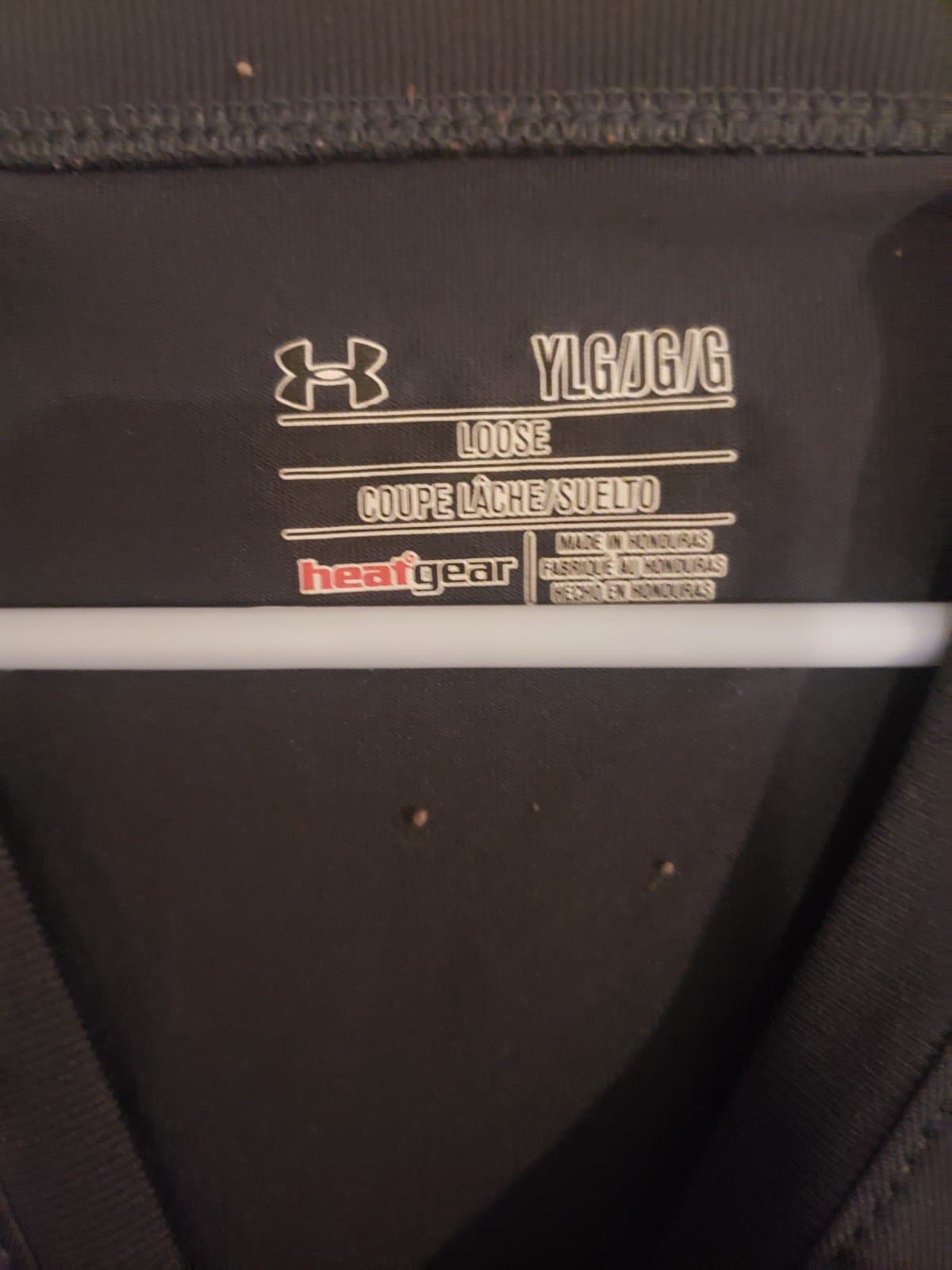 Under Armour Black & Red T-Shirt - Thumbnail 2