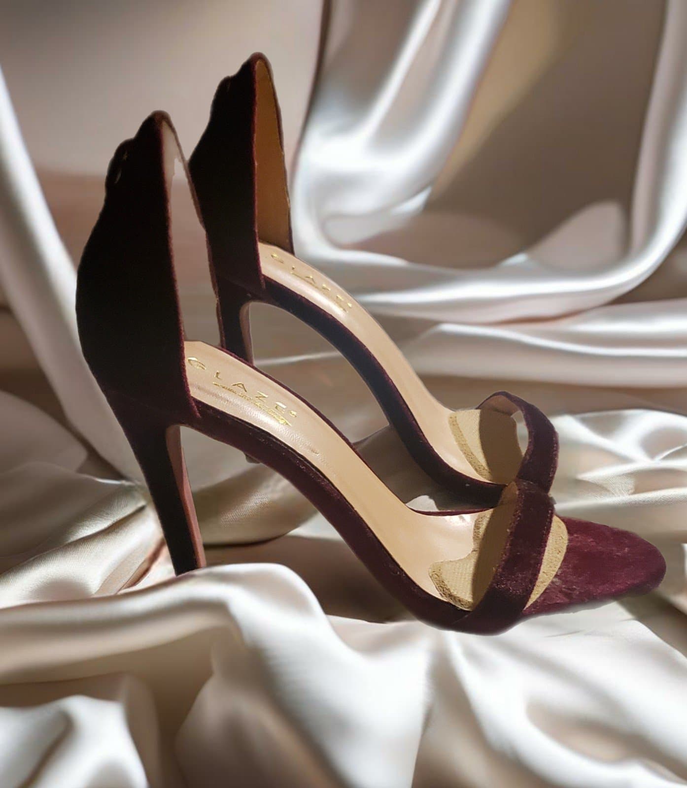 Glaze 4" Heels. Maroon color high heels. Size 7 - Thumbnail 3