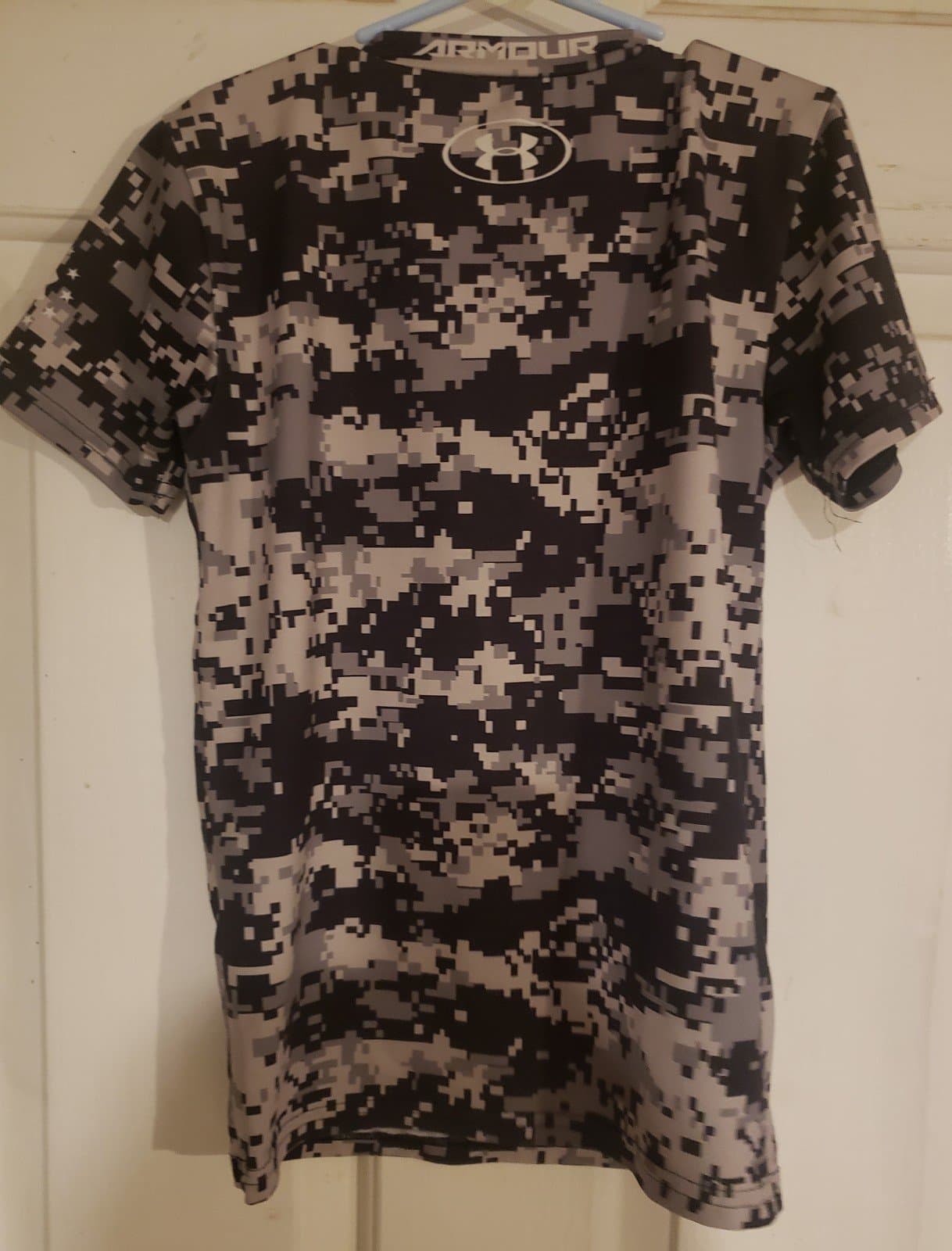 Under Armour camo shirt - Thumbnail 3