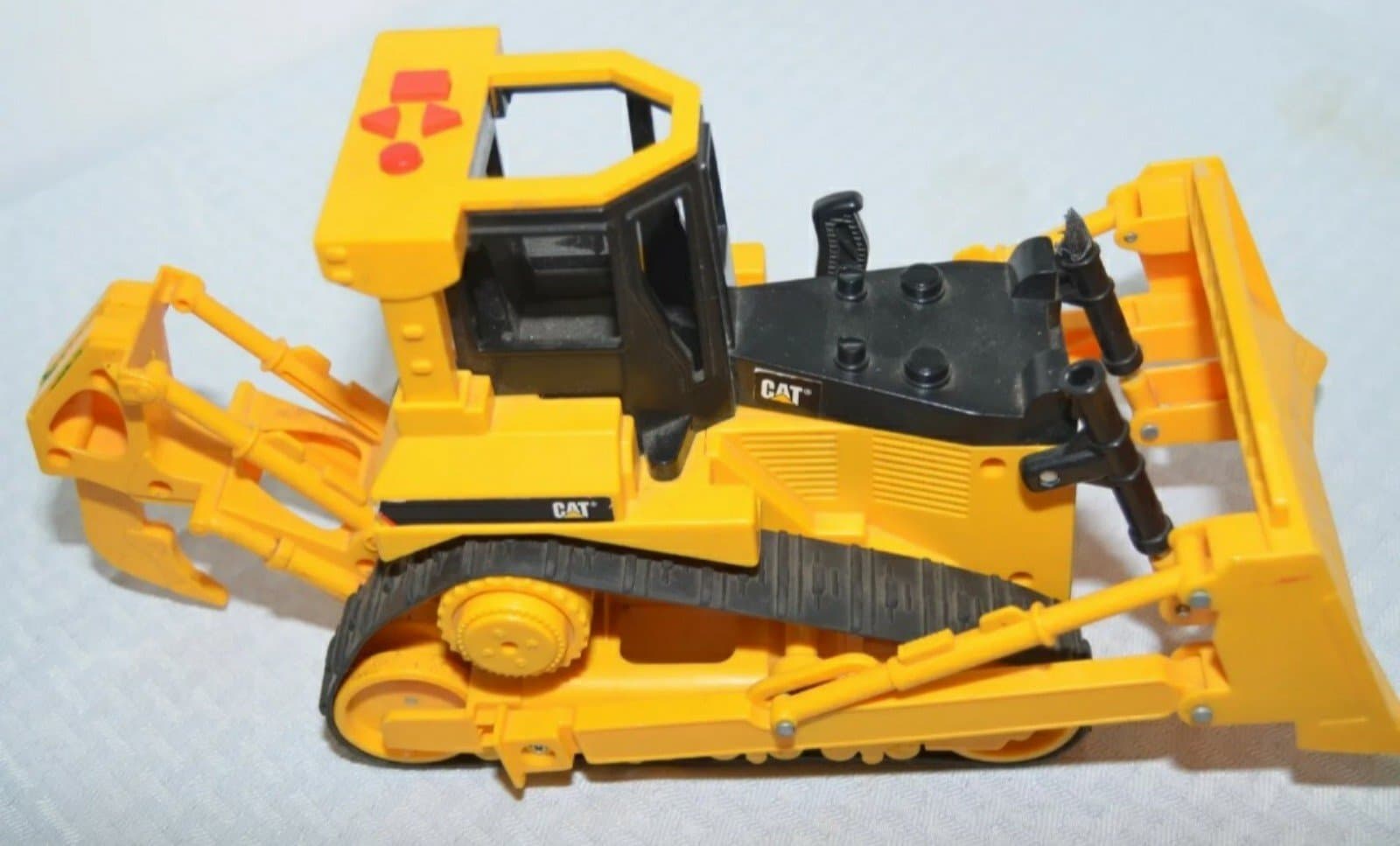 Vintage Caterpillar CAT D9T Yellow Truck Model High Line Series Truck - Image 1