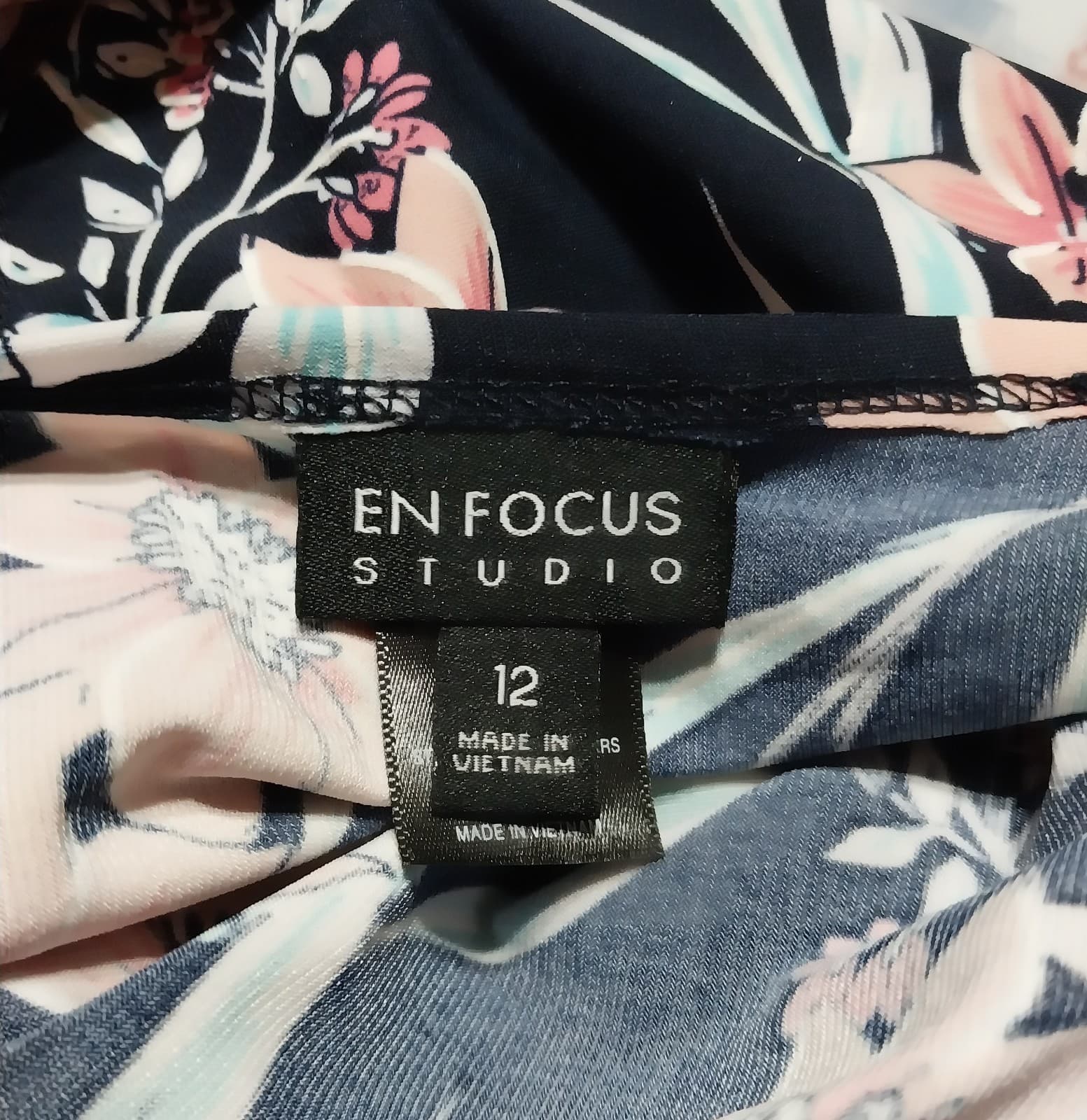 En Focus Studio Dark Navy Blue Stretchy Floral Maxi Dress Size 12 - Thumbnail 3