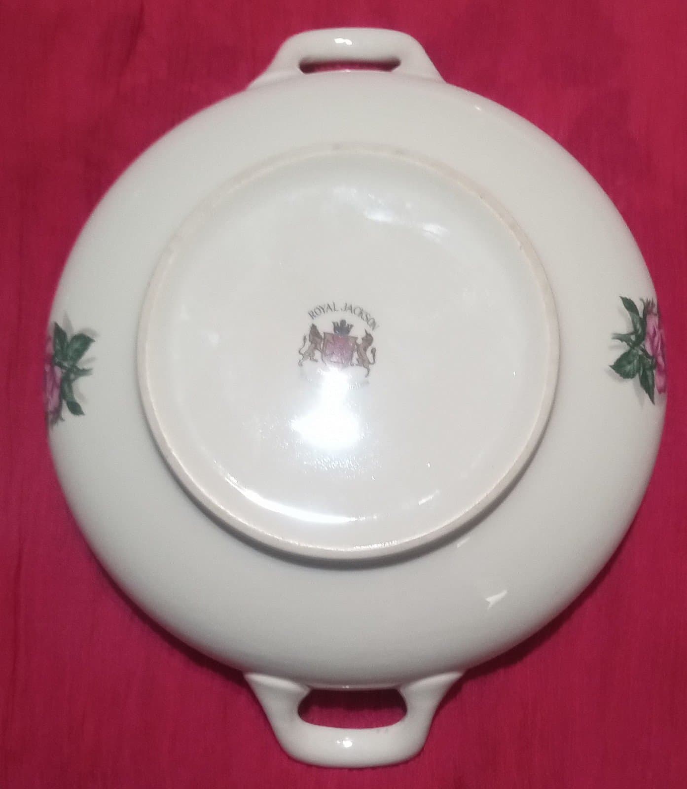 Margaret Rose by Royal Jackson Round Covered Vegetable slide With Lid - Thumbnail 2