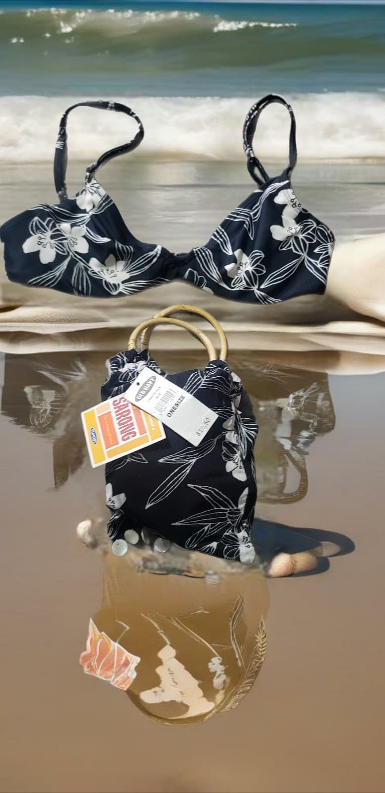 Old Navy swim top and sarong in little tote bag - Image 1