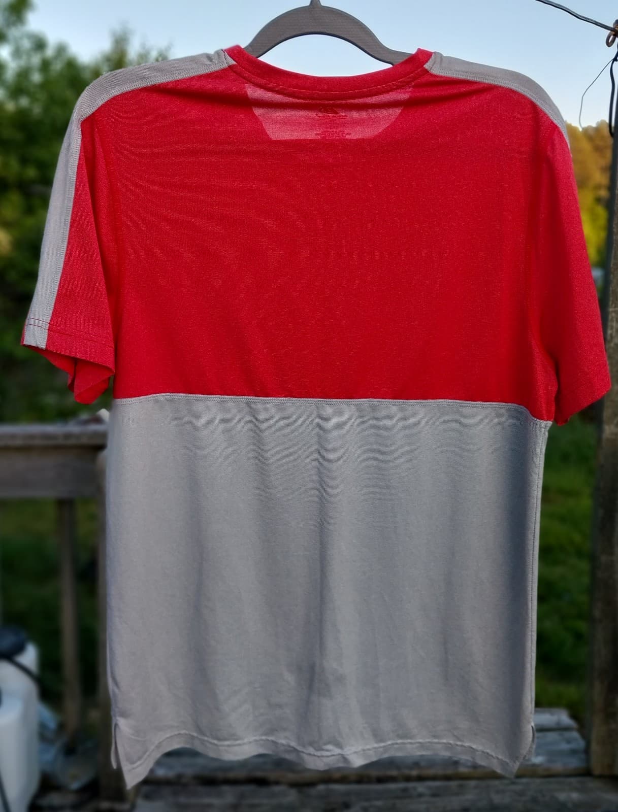 Men's PRO PLAYER Size Medium Moisture Wicking Colorblock Top - Thumbnail 3
