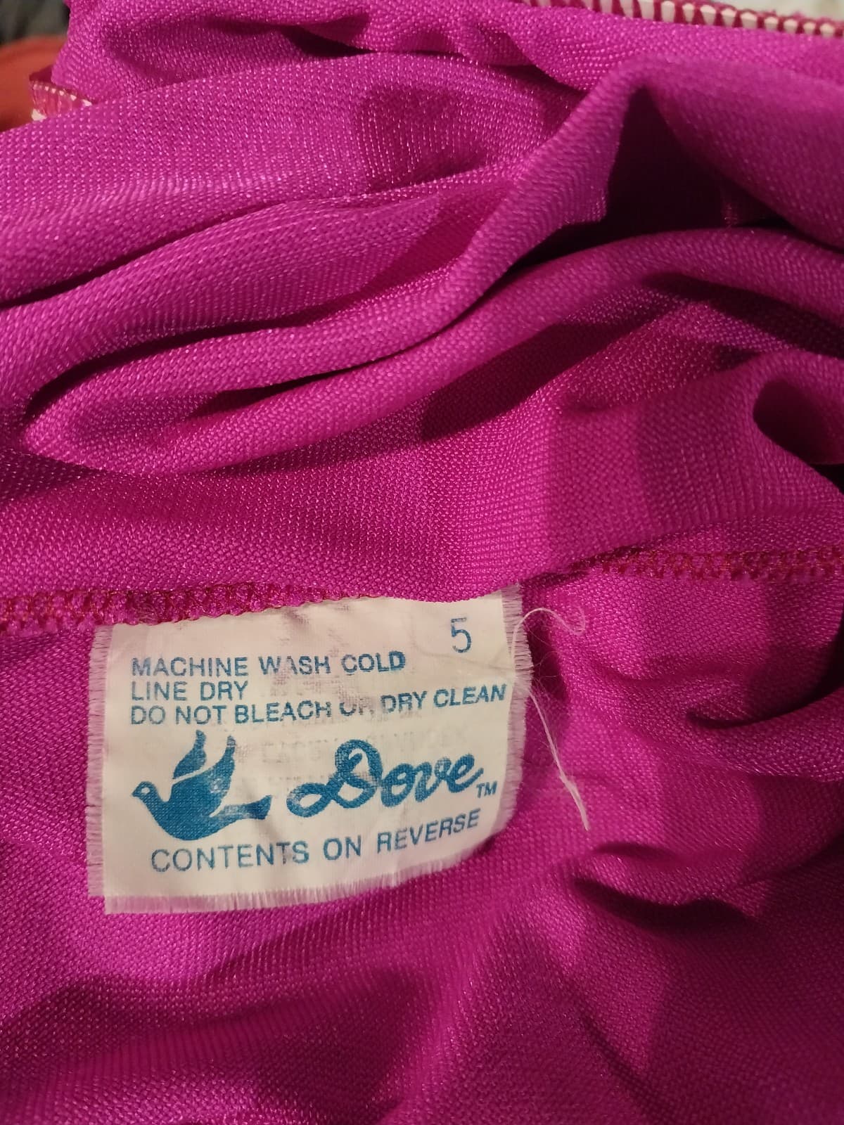 Dove Brand Dance Leotard Hot Pink Ballet/Tap. Child Size 5 - Thumbnail 3