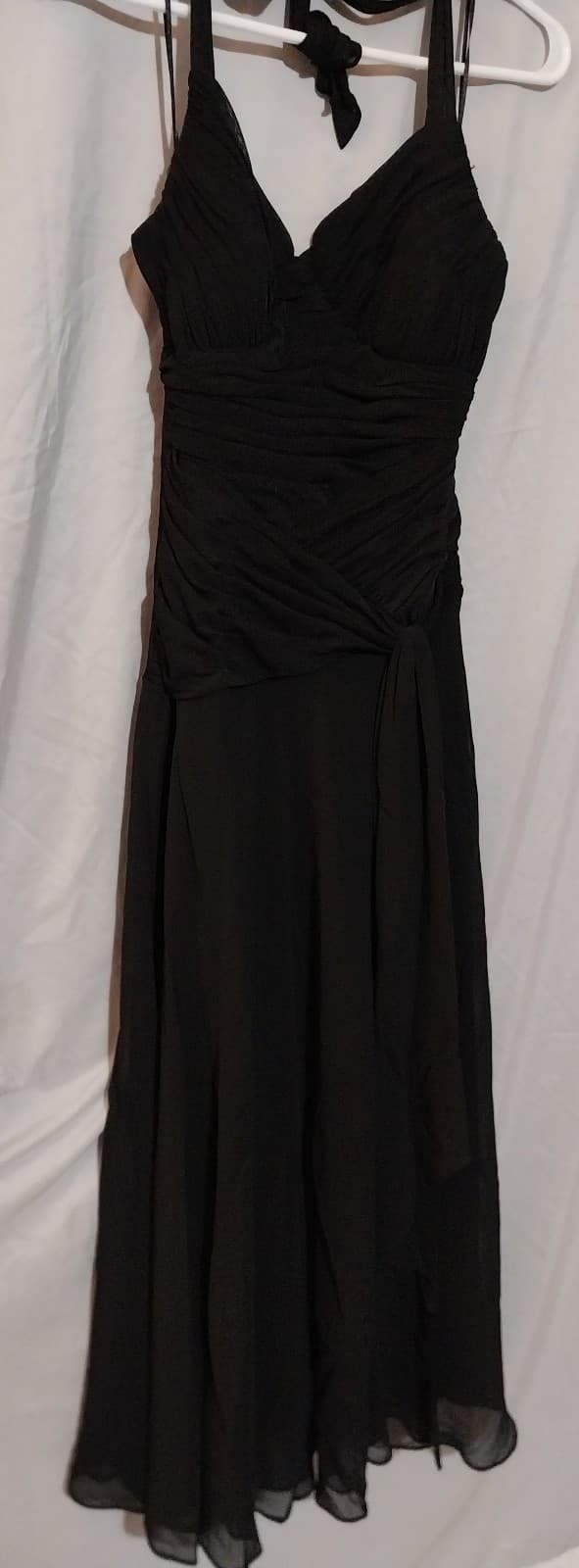 Sangria Petite Long Flowing Black dress - Thumbnail 3