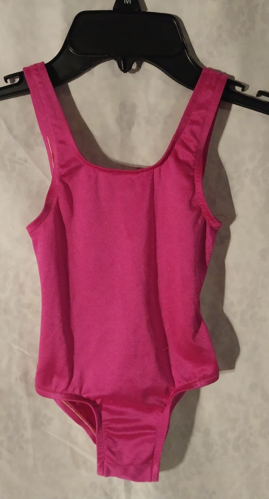 Dove Brand Dance Leotard Hot Pink Ballet/Tap. Child Size 5 - Image 1