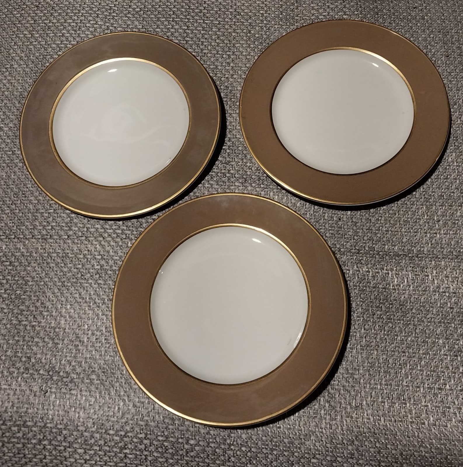 3 Royal Jackson Vogue Bread Plates - Image 1