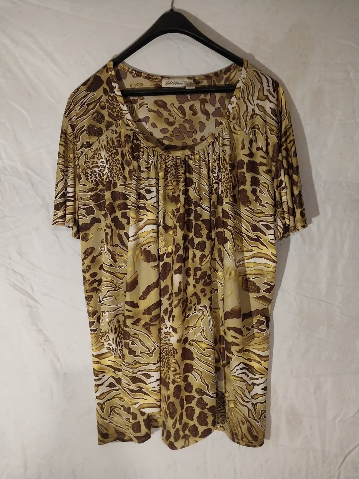 Gold Flave Leopard Blouse. Size 26 - Image 1