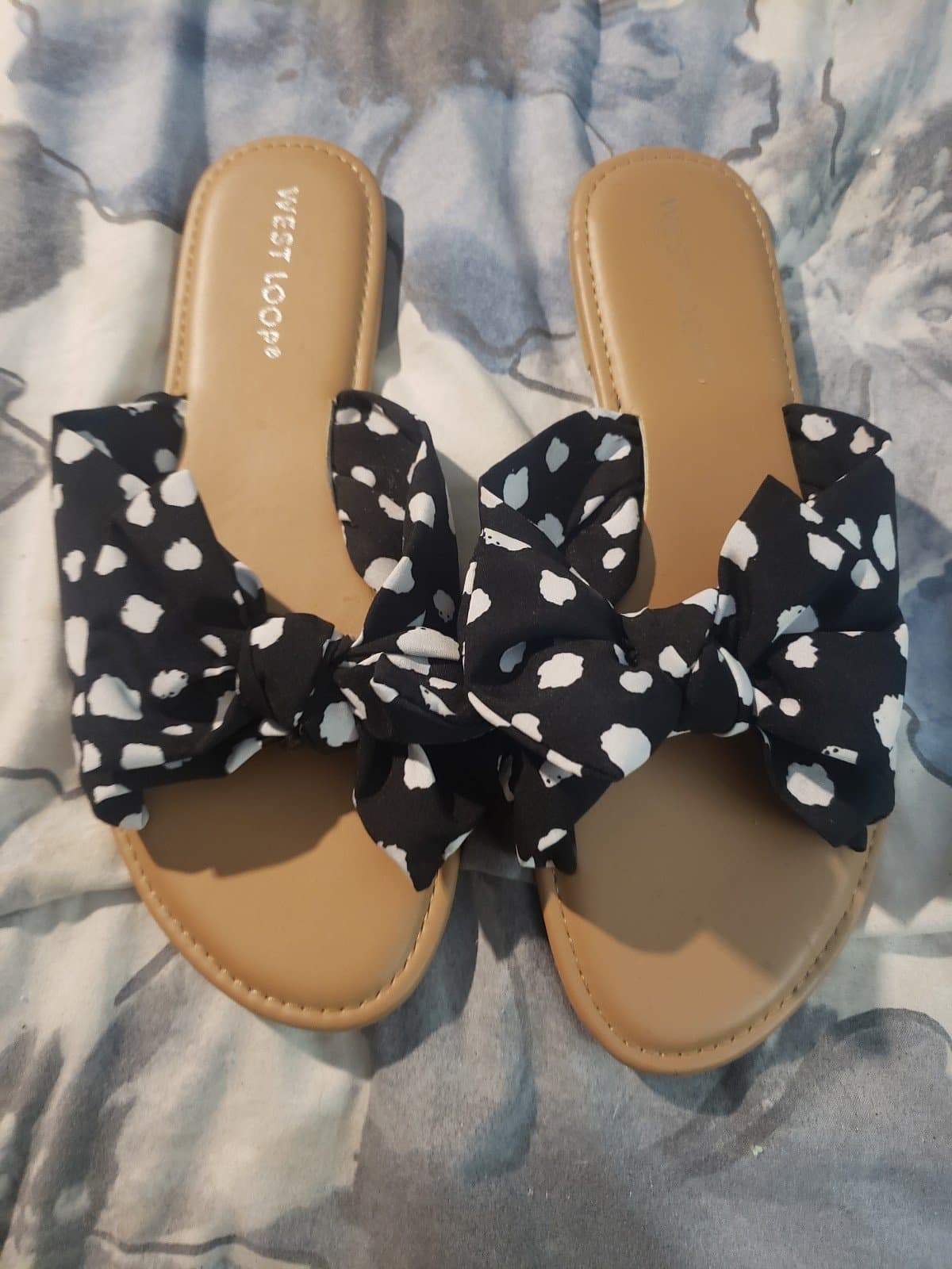 West Loop sandals. Featuring a black and white polka dot pattern.Size 9/10 - Image 1