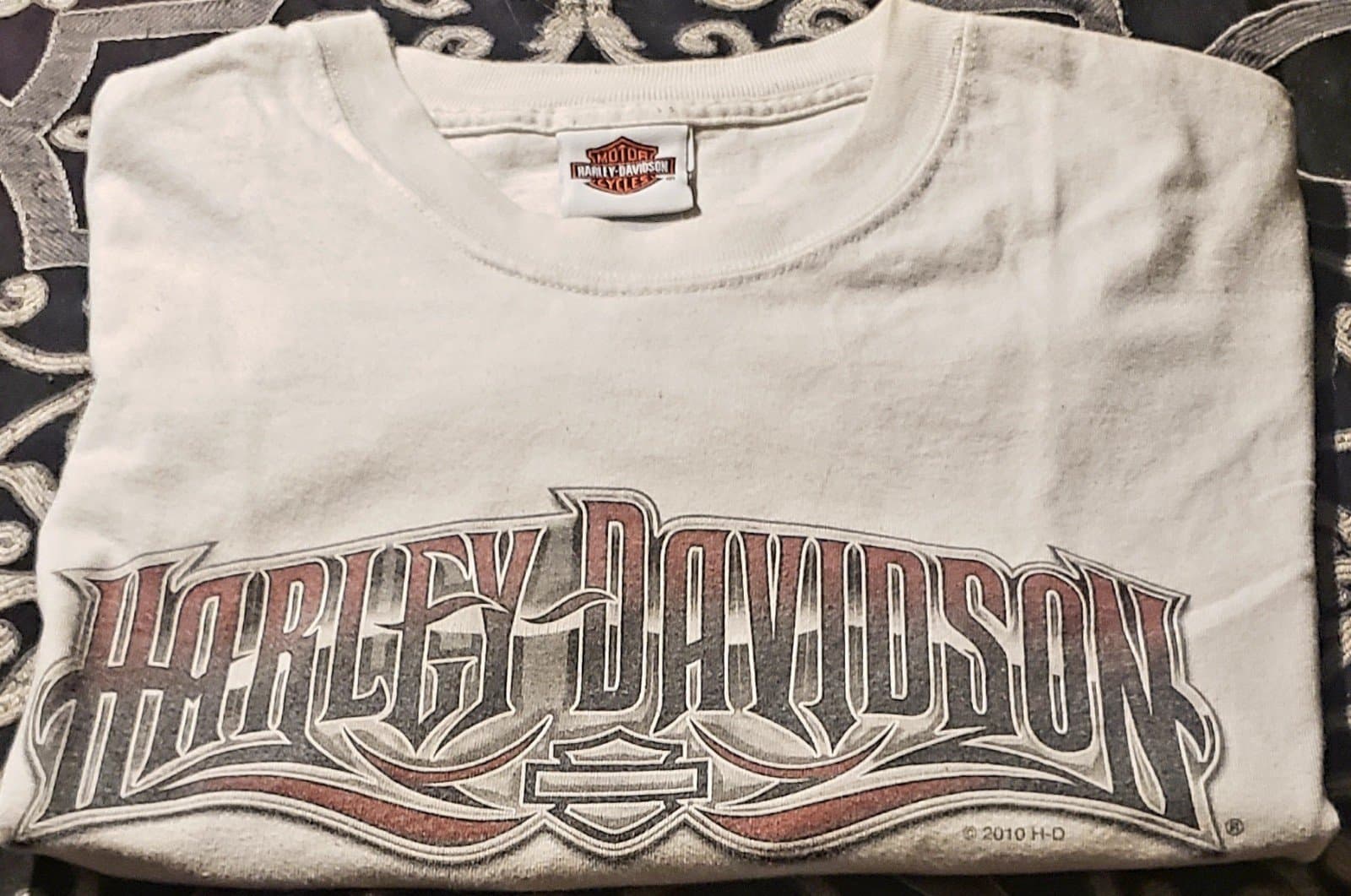 Harley Davidson. Men's White XL Shirt - Image 1