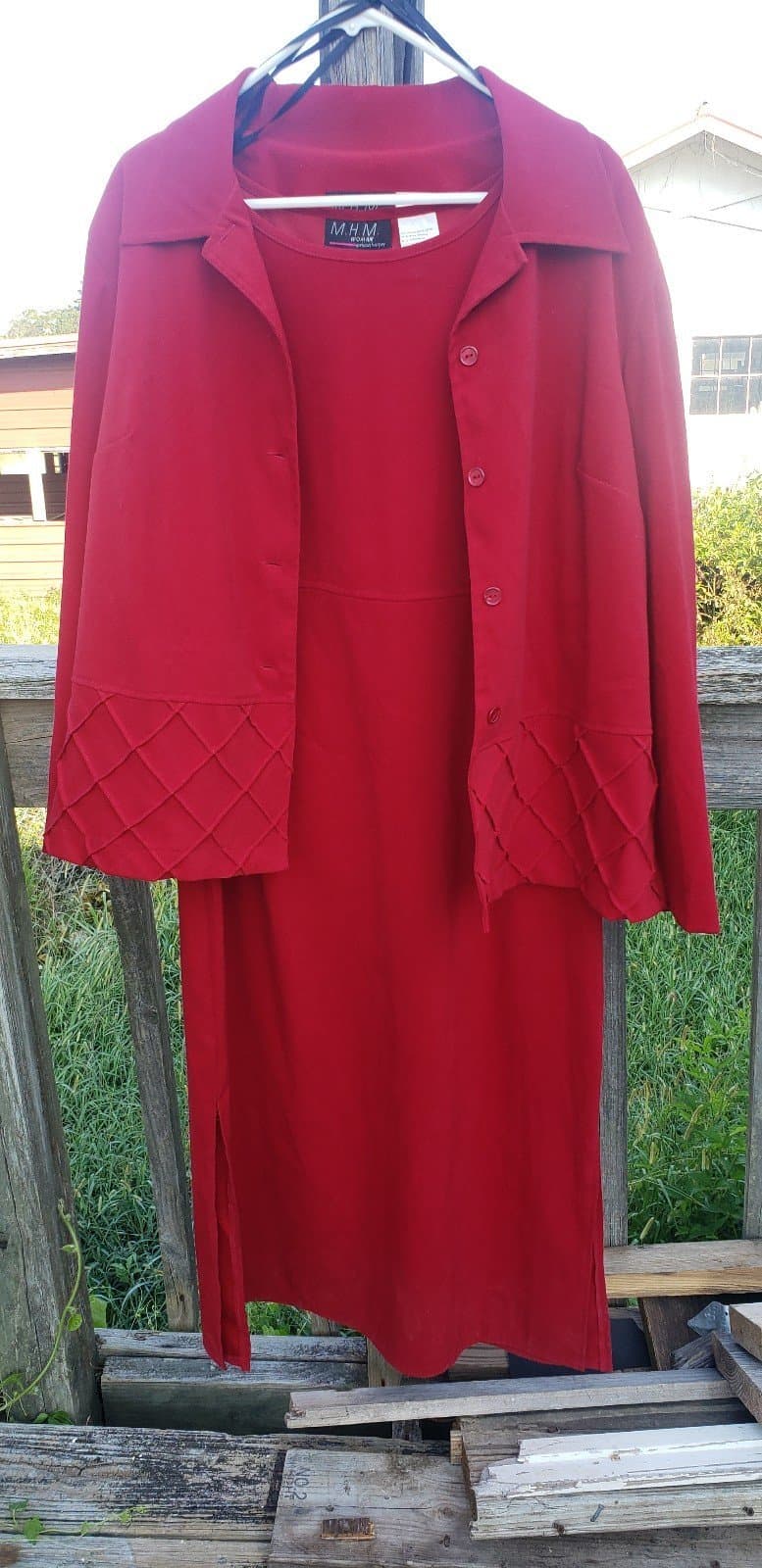 MHM red dress suit. Size 16 - Thumbnail 2