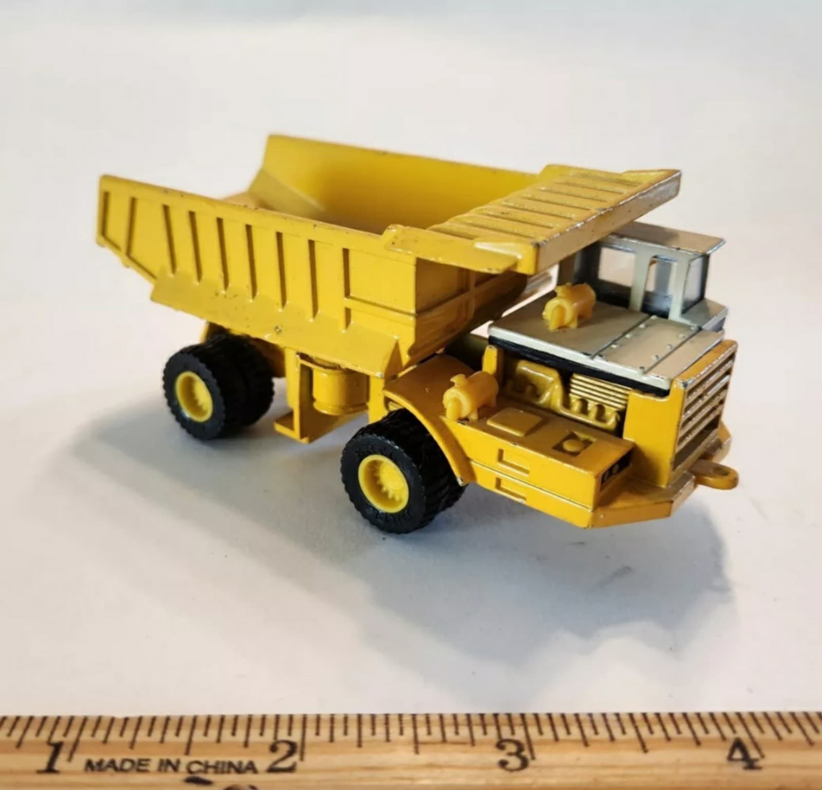Vintage ERTL Construction Truck - Thumbnail 3