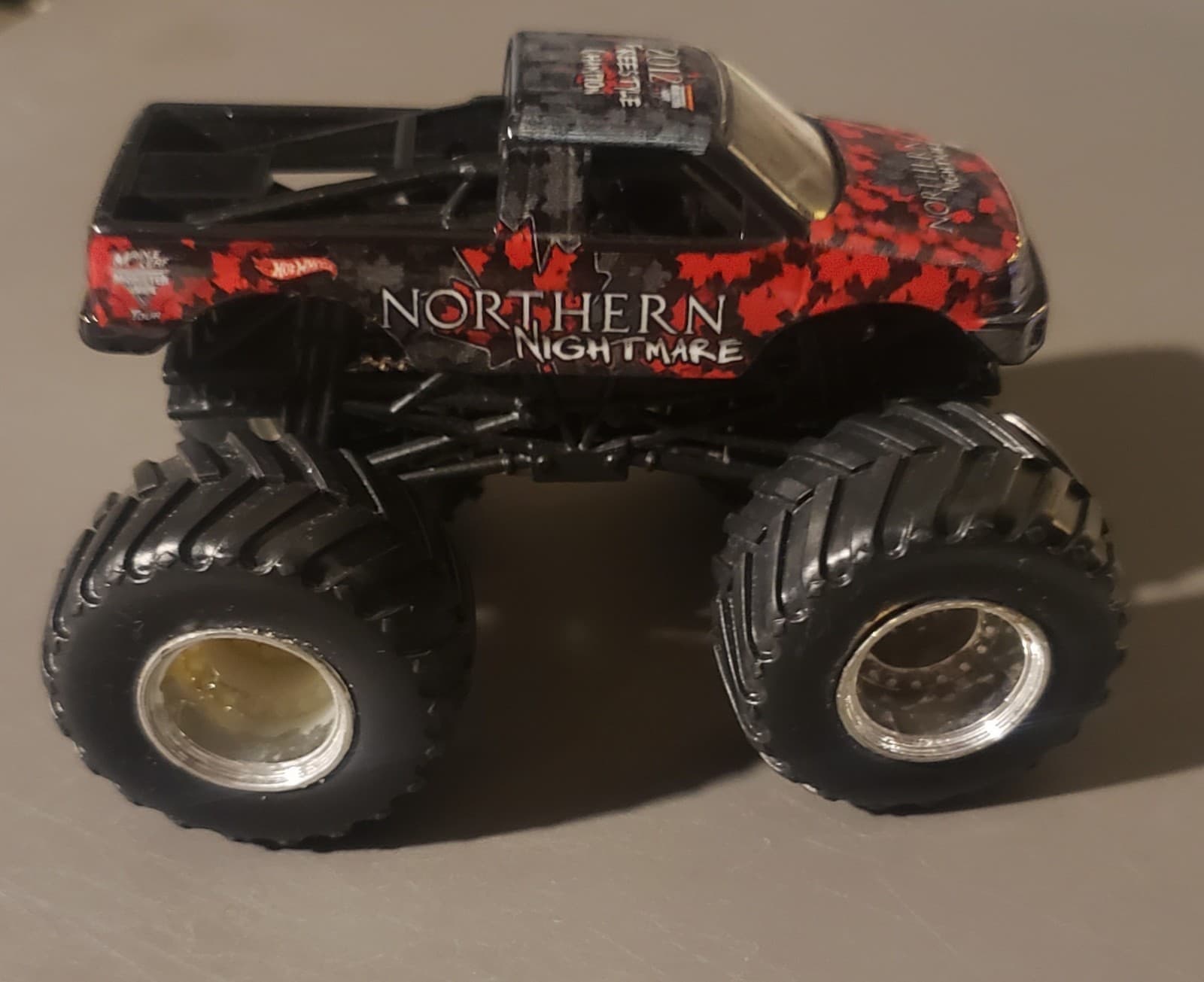 HOT WHEELS Monster Jam NORTHERN NIGHTMARE Monster Truck Die-Cast Vehicle - Image 1