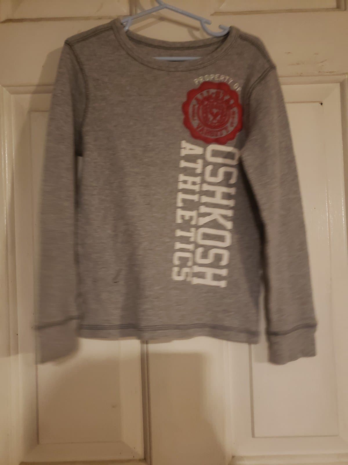 OshKosh B’gosh Gray thermal Shirt, Size 6 - Image 1