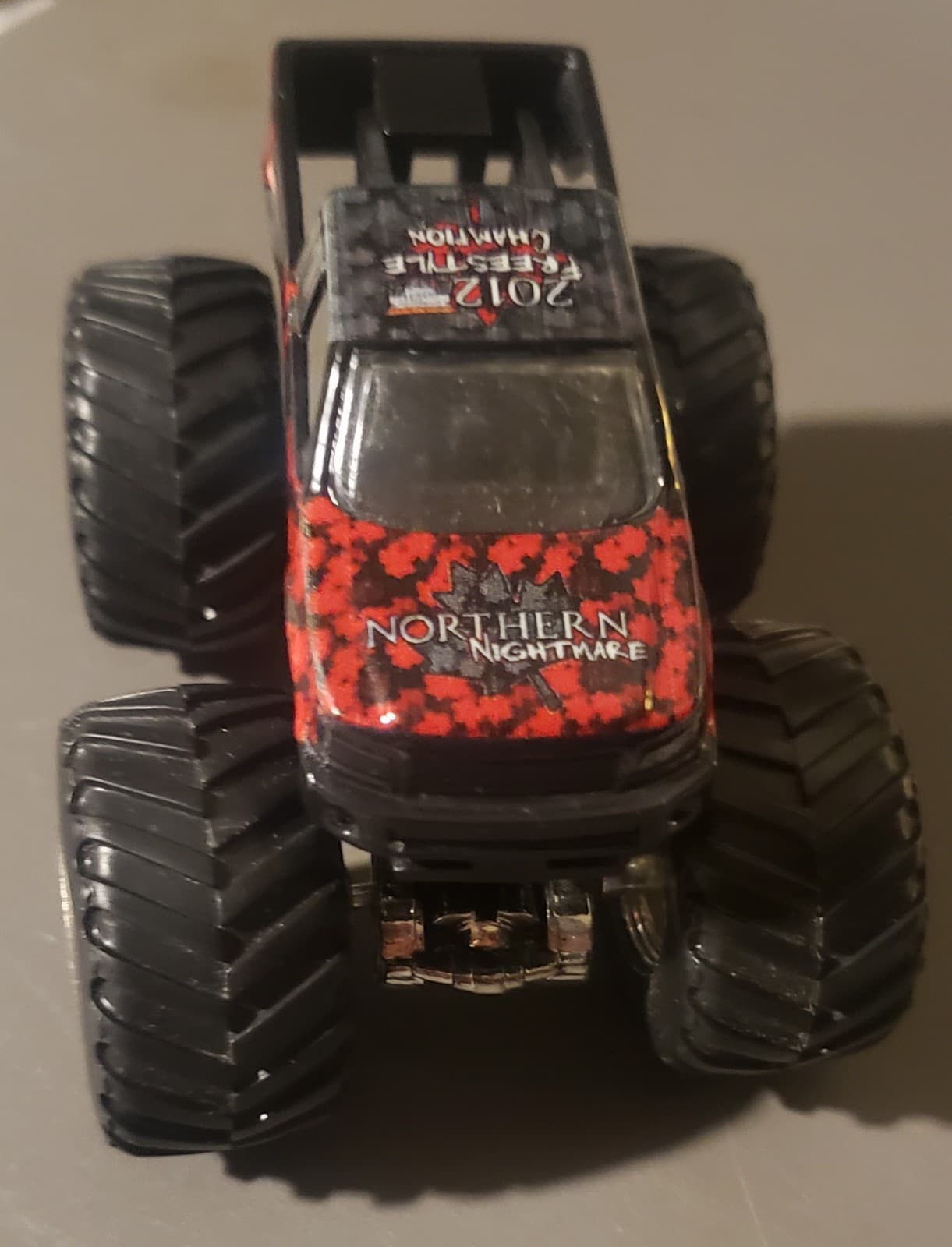 HOT WHEELS Monster Jam NORTHERN NIGHTMARE Monster Truck Die-Cast Vehicle - Thumbnail 2