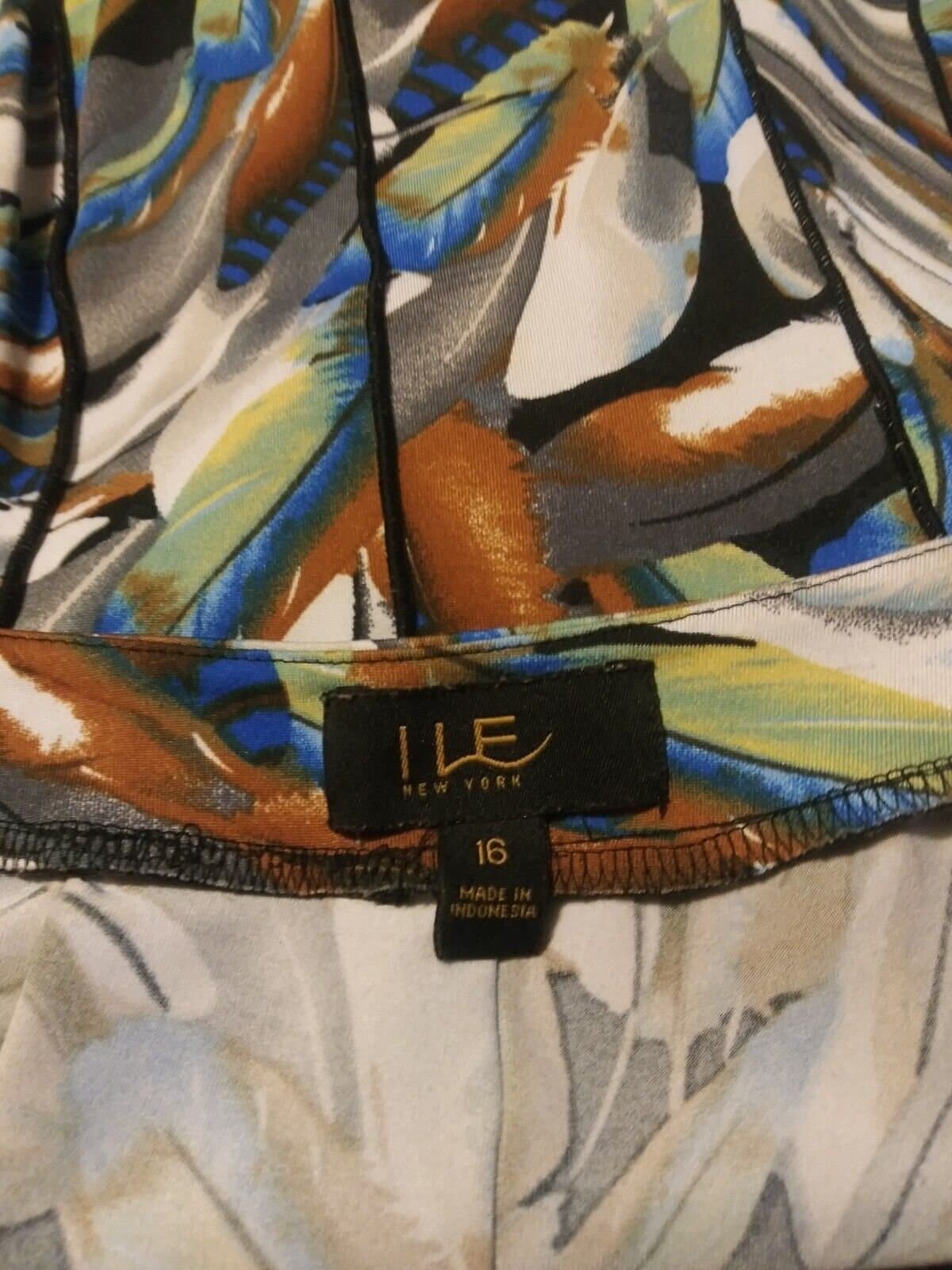 Ile New York Dress, 16 Multicolored Sleeveless - Thumbnail 2