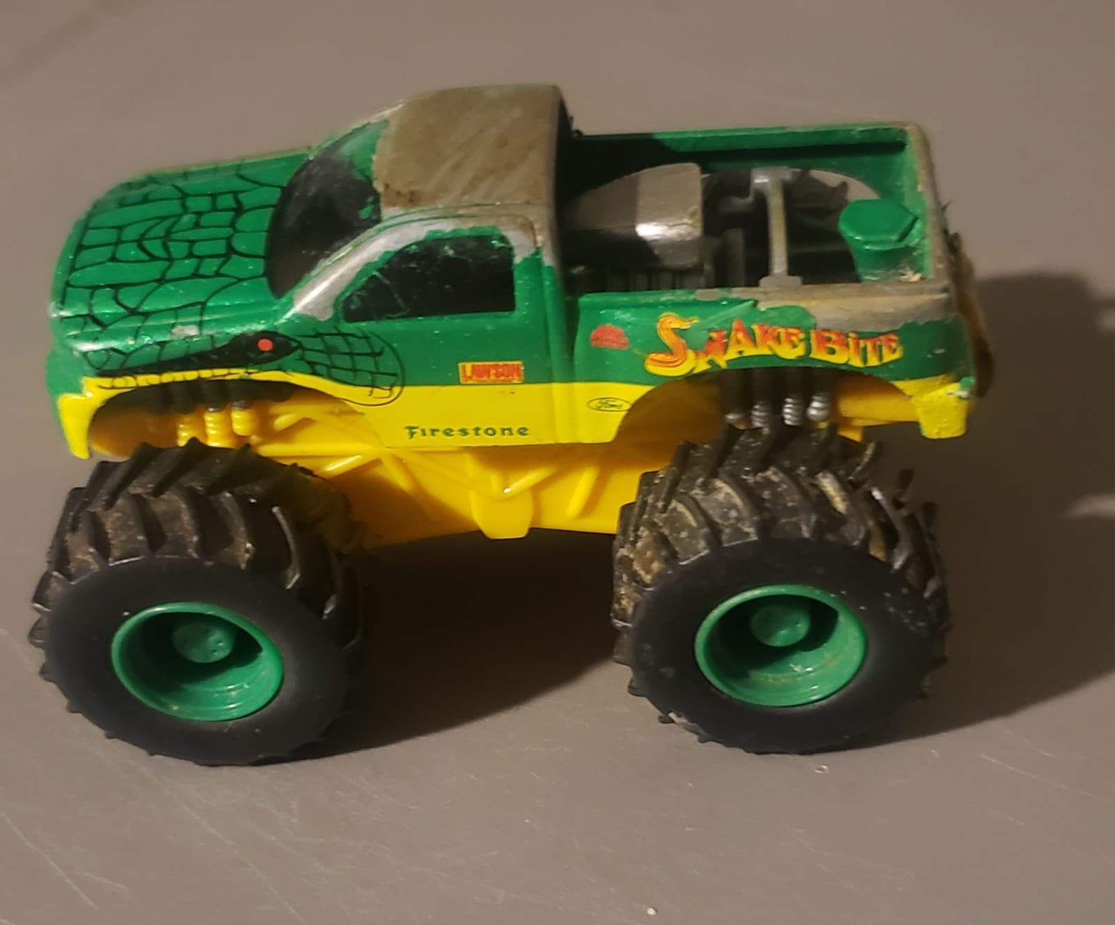 Mattel Hot Wheels Monster Jam die-cast Snake Bite 1:64 - Image 1