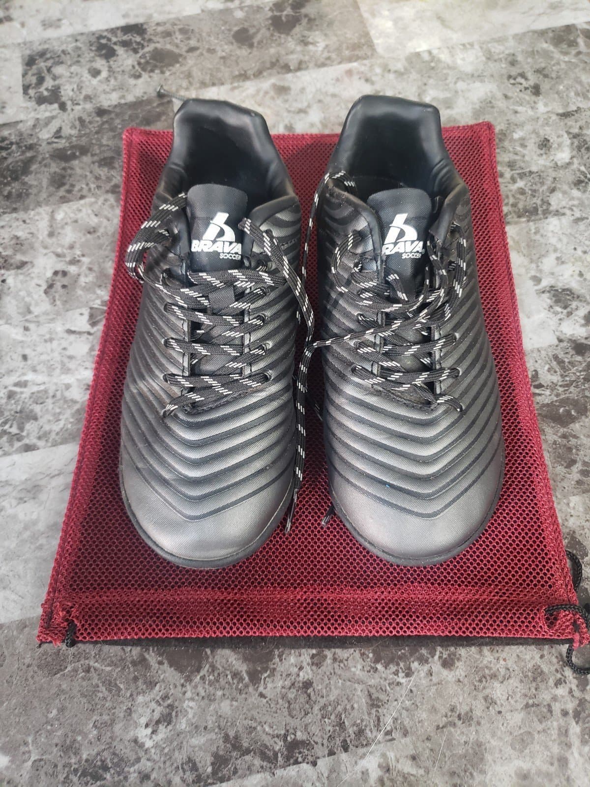 Brava Soccer Cleats, Size Youth 12.5 - Image 1