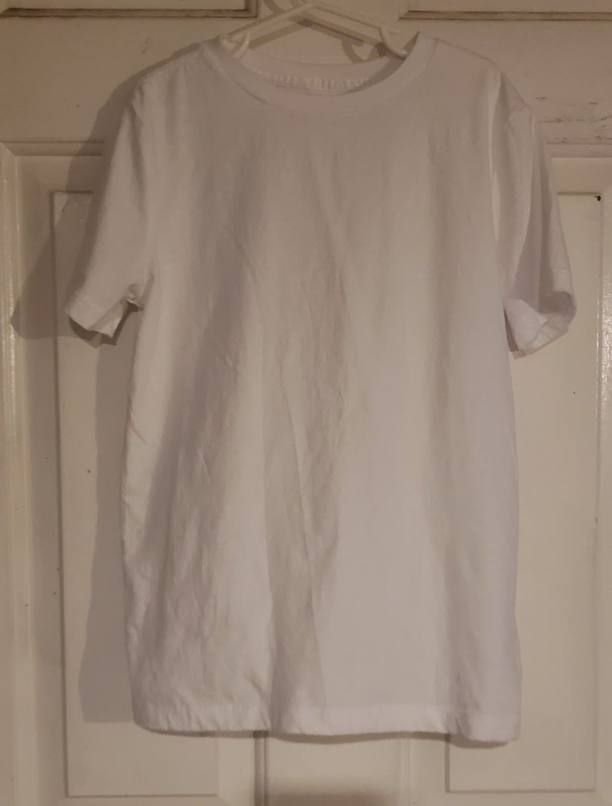 White Old Navy Shirt - Image 1