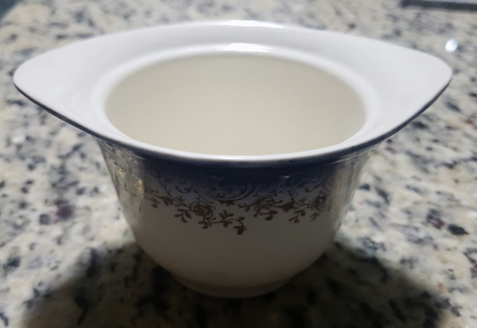 French Saxon Sugar Bowl -Flow Blue with 22kt. Gold accent - Image 1