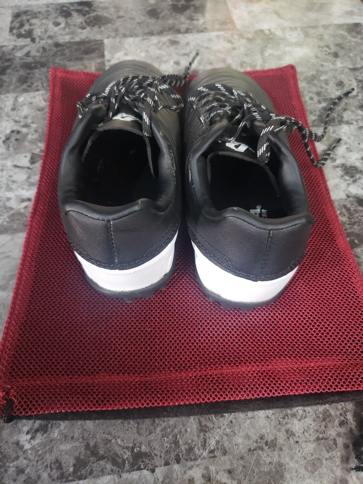 Brava Soccer Cleats, Size Youth 12.5 - Thumbnail 4