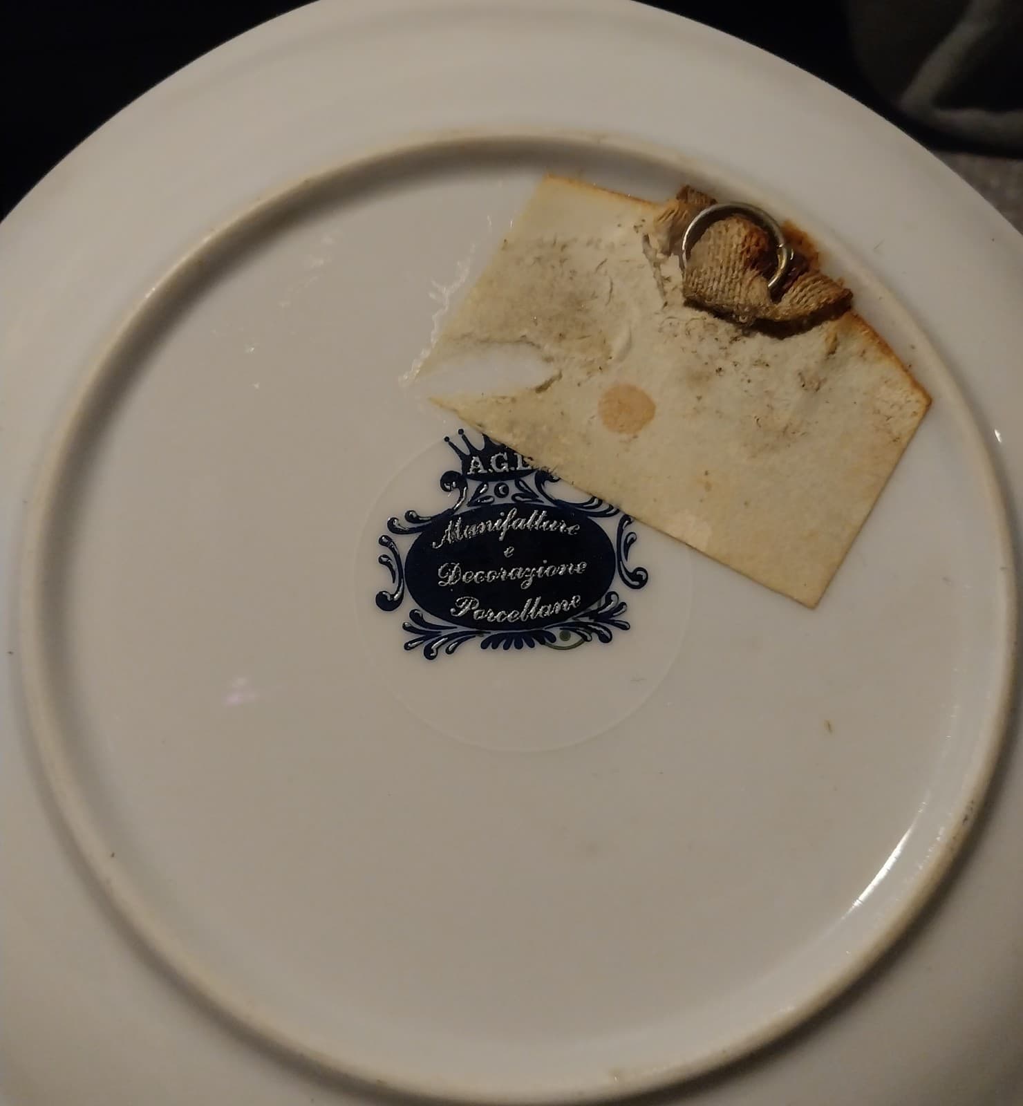 Wall Plate depicts the Florence Cathedral, also known as the Duomo, in Italy.6" - Thumbnail 2