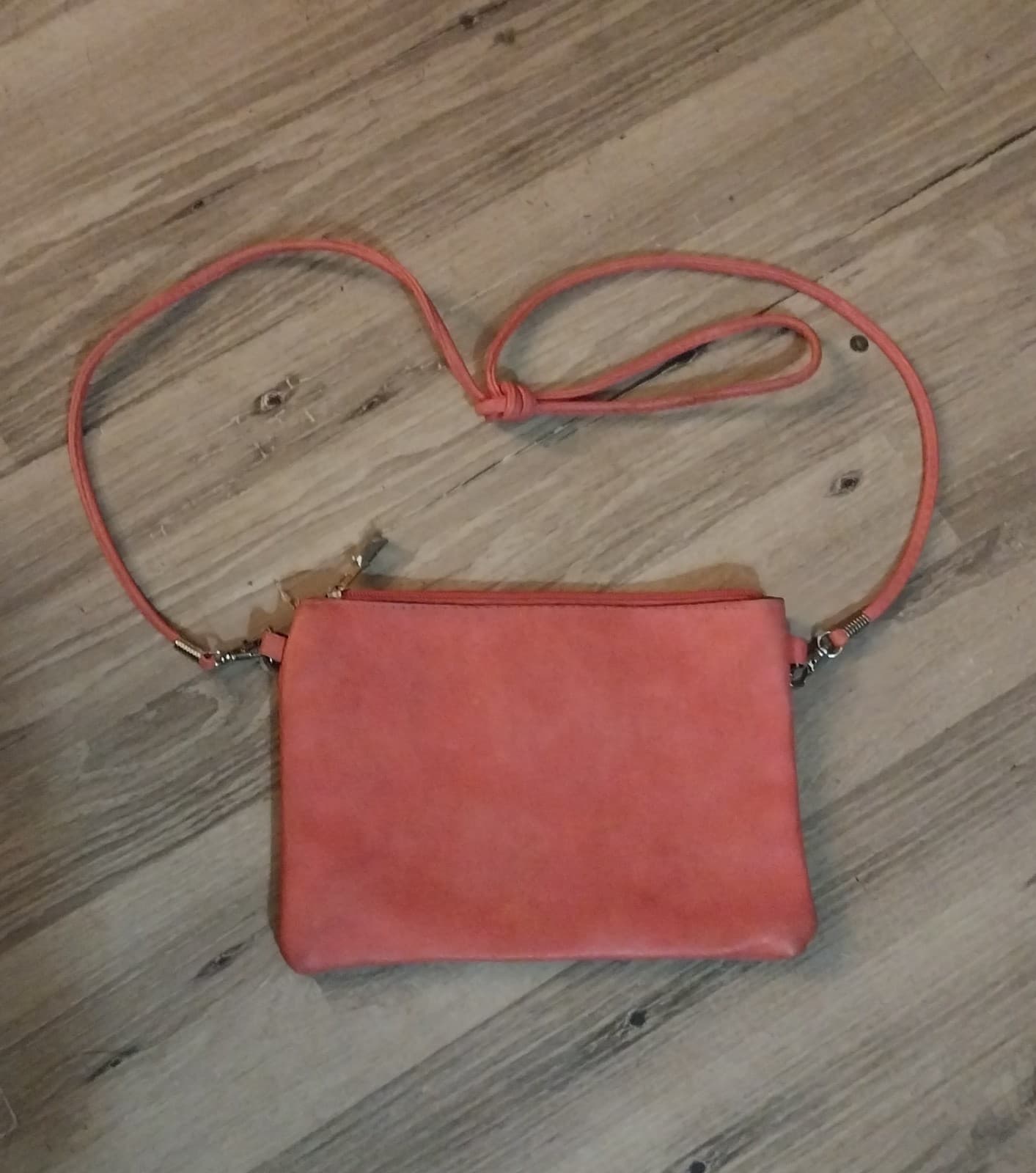 Clutch with sequin strawberry star patches Faux Leather zipper closure - Thumbnail 2