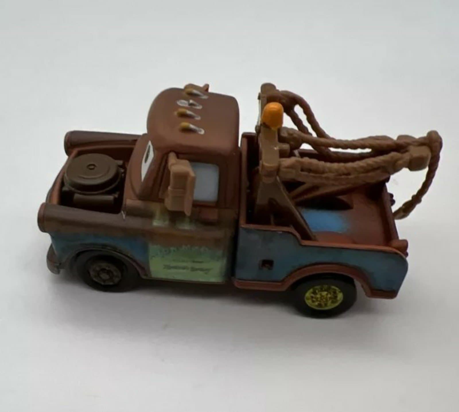 Disney Pixar Cars Mater Tow Truck Vehicle Figure Toy 1:55 - Thumbnail 4