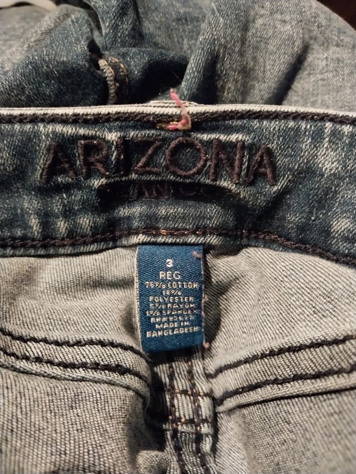 Arizona Jeans Co Womens Blue Denim Shorts Size 3 - Thumbnail 3