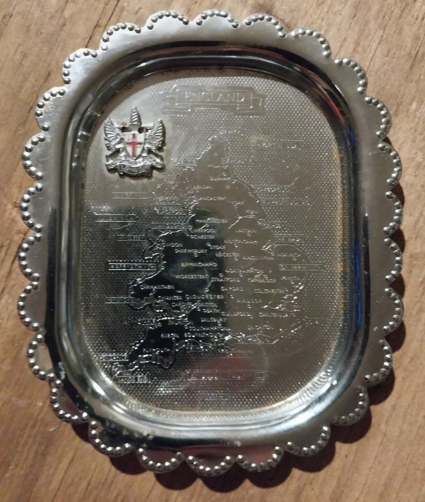VINTAGE ASHTRAY ENGLISH MAP MADE OUT OF METAL MADE IN ENGLAND - Thumbnail 2